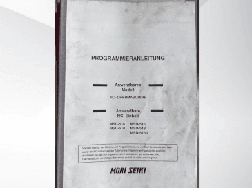 Vooraanzicht van MORI SEIKI SL-15MC machine