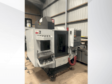 Vooraanzicht van HAAS DM-2 machine