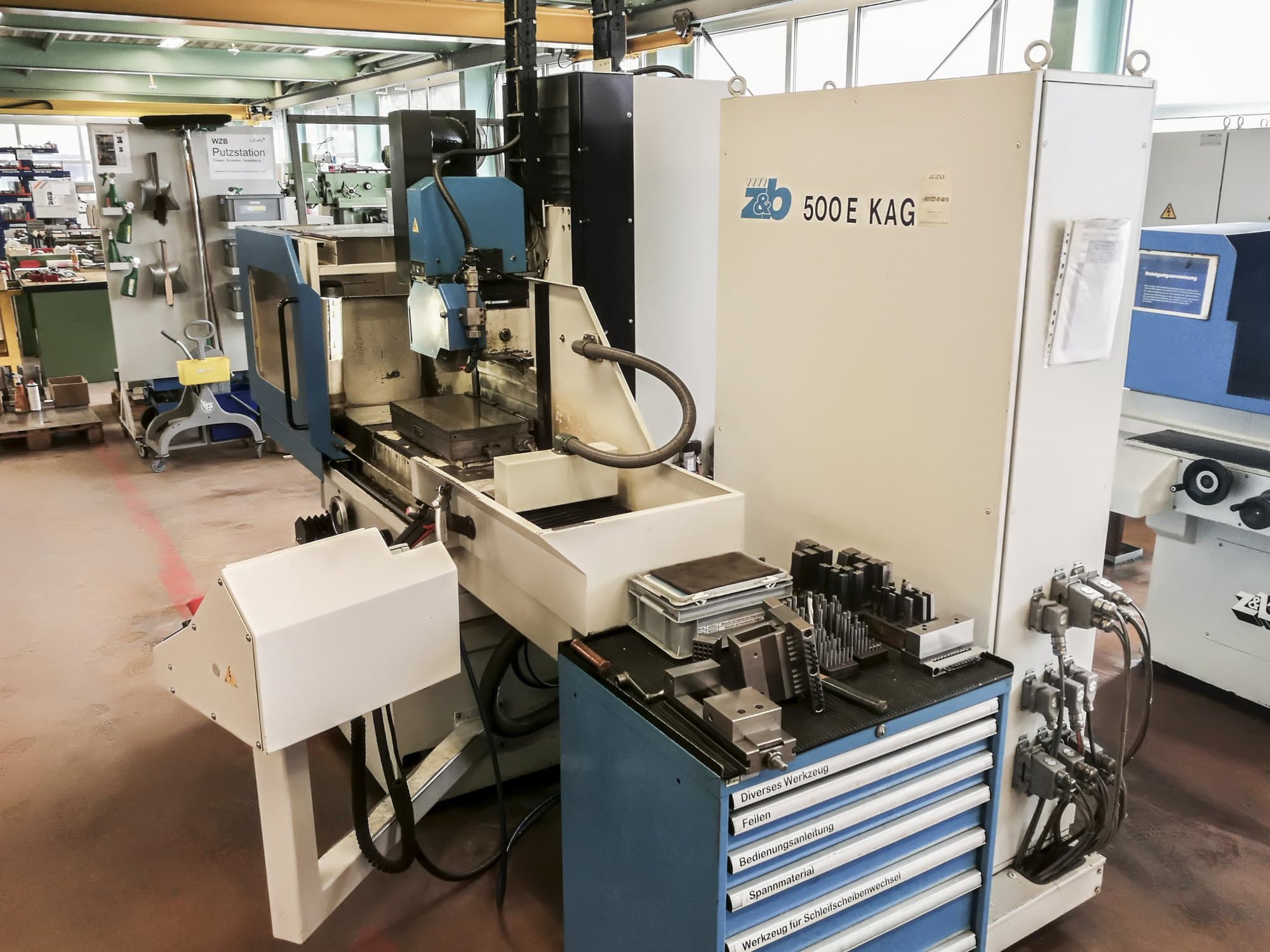 Recht aanzicht van ZIERSCH & BALTRUSCH STARLINE 500E machine