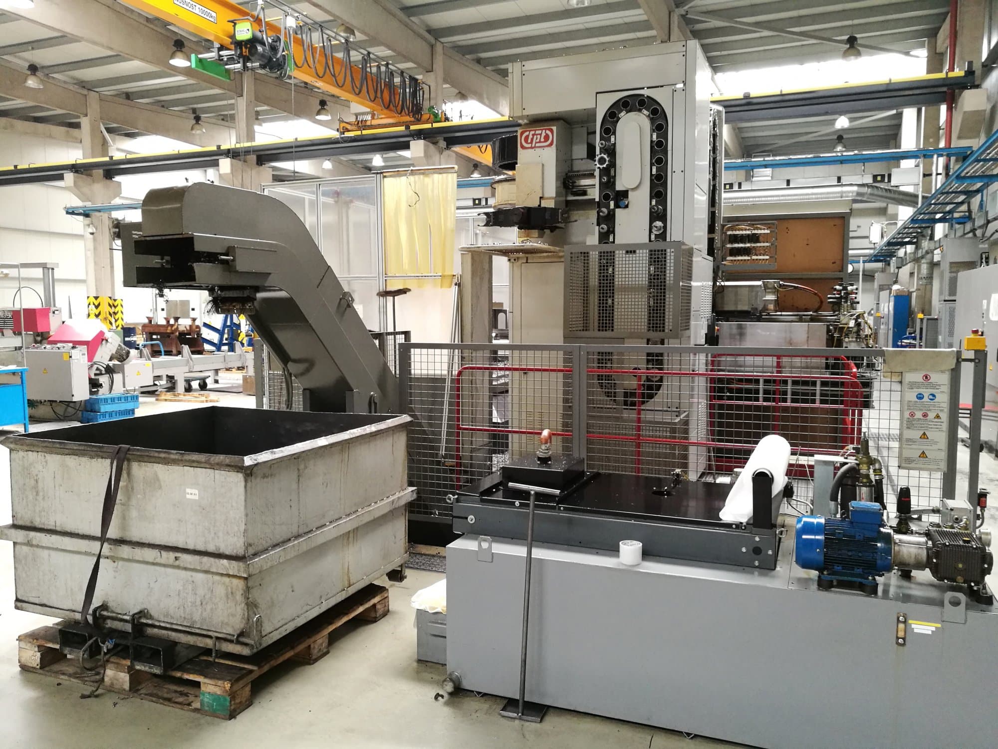 Vooraanzicht  van FPT AREA M machine