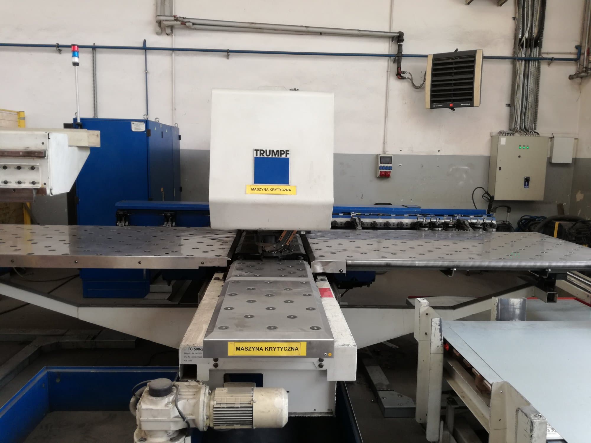 Vooraanzicht van Trumpf Trumatic 500 machine