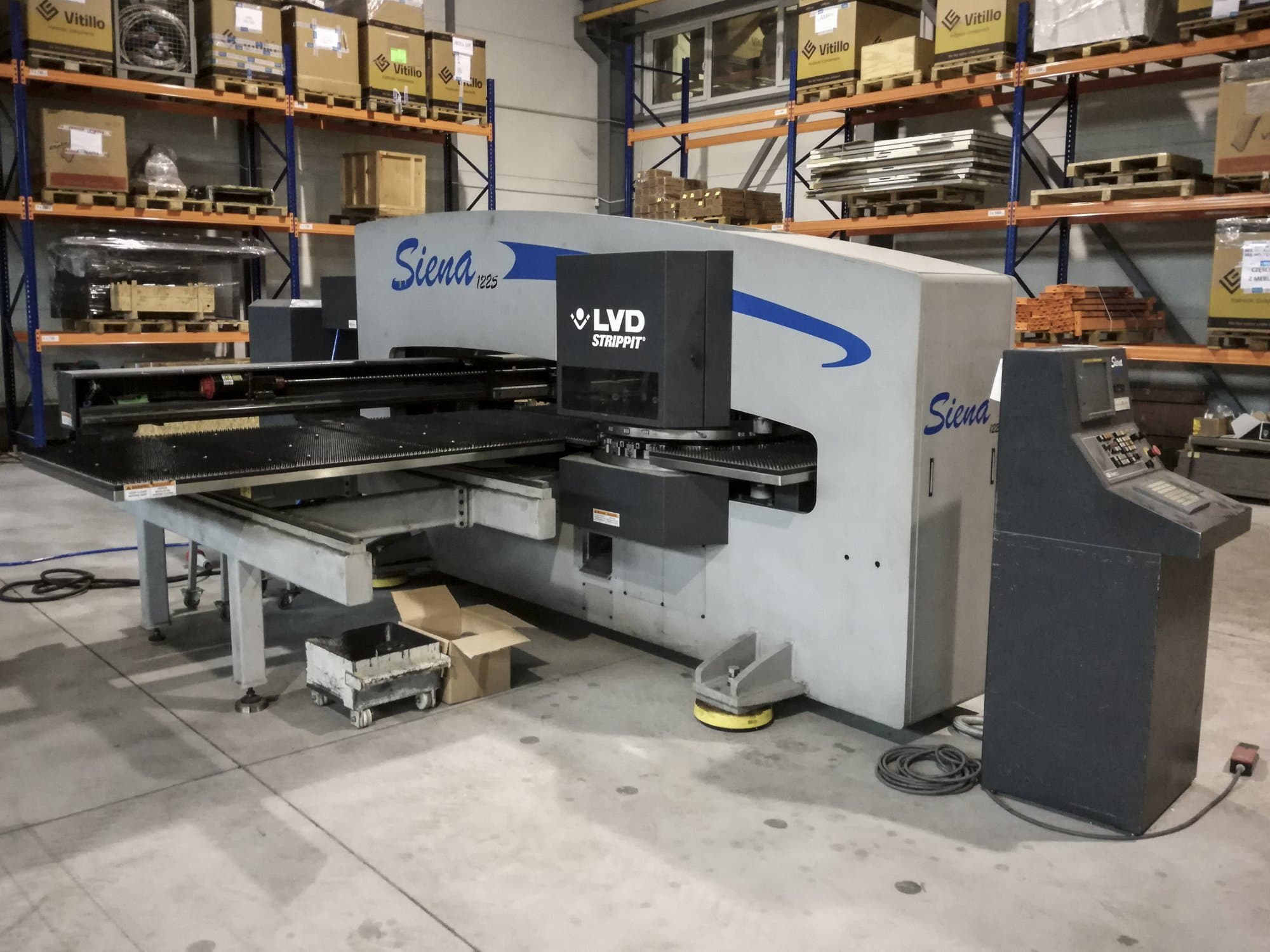 Recht aanzicht 1 van LVD Siena 1225 TK machine