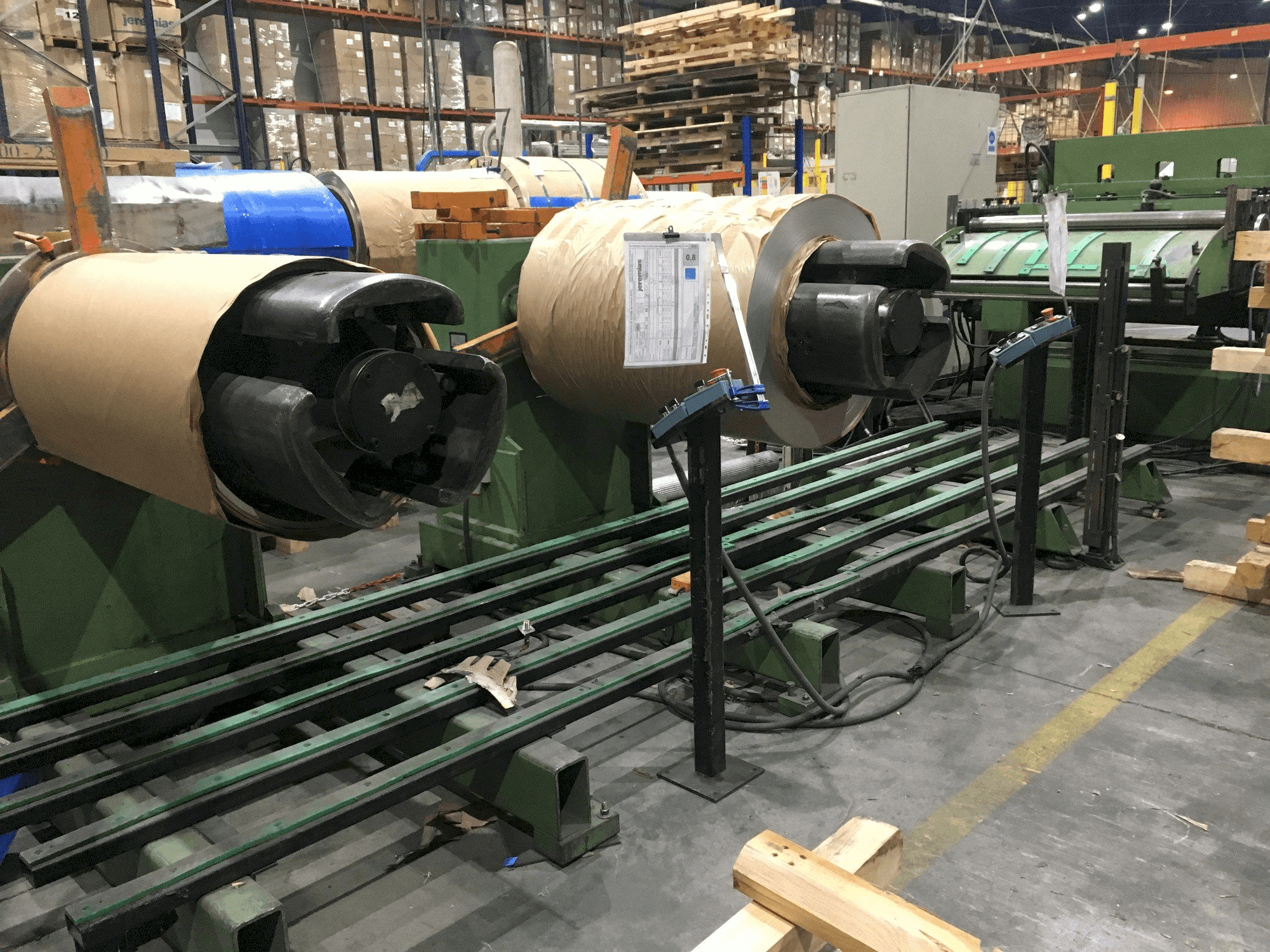 Vooraanzicht van Alba GVHY1250 machine