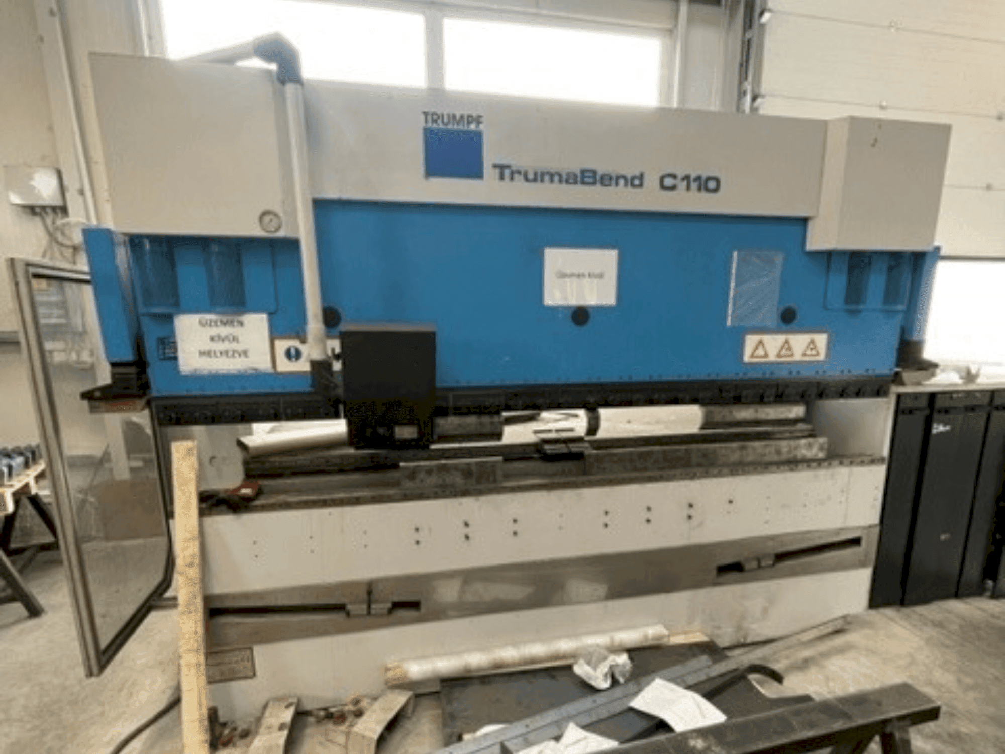 Vooraanzicht van TRUMPF TrumaBend C110 machine