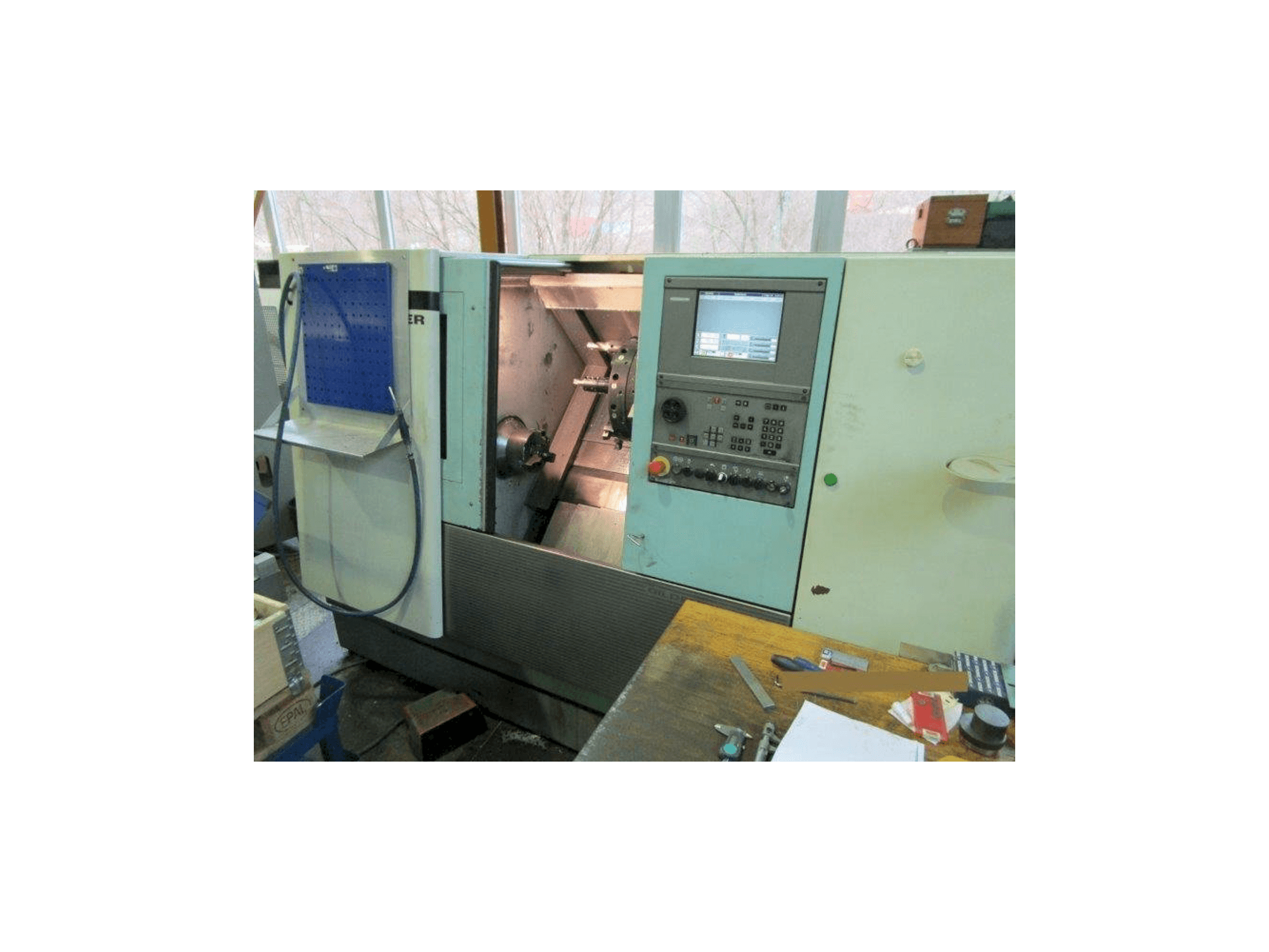 Vooraanzicht van Gildemeister CTX 310 V3 machine