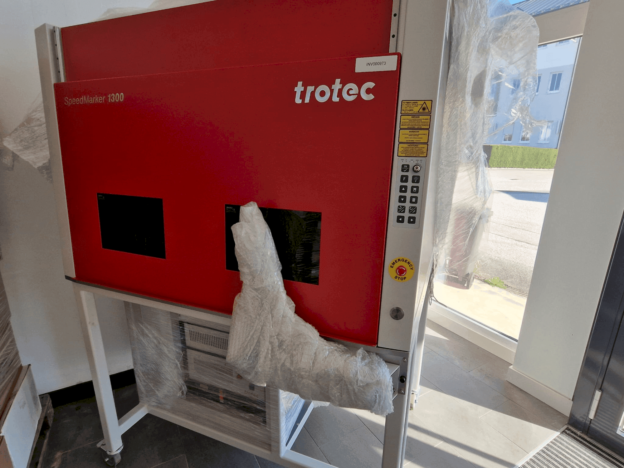 Vooraanzicht van Trotec SpeedMarker 1300 machine