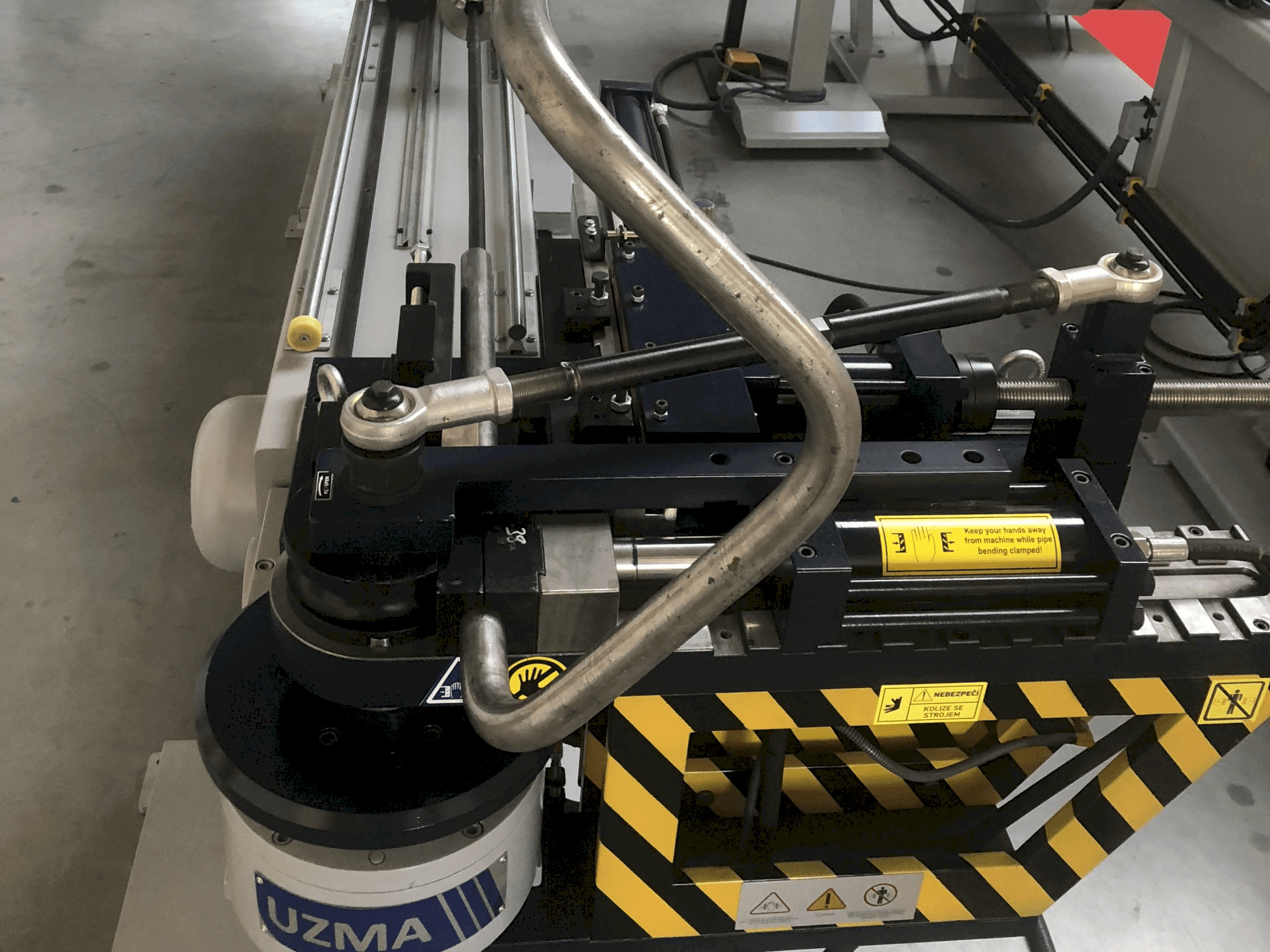 Detail van UZMA UZH 51 machine