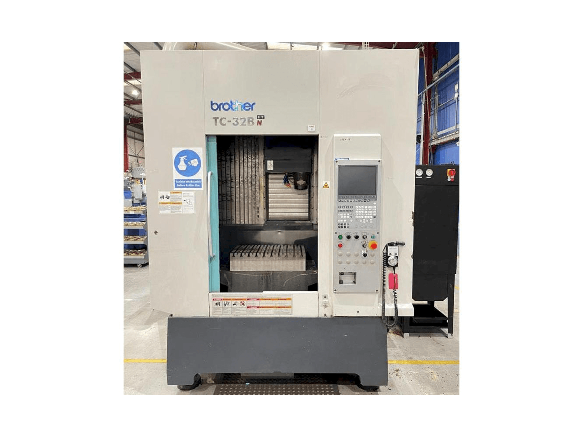 Vooraanzicht van Brother TC-32BN FT machine