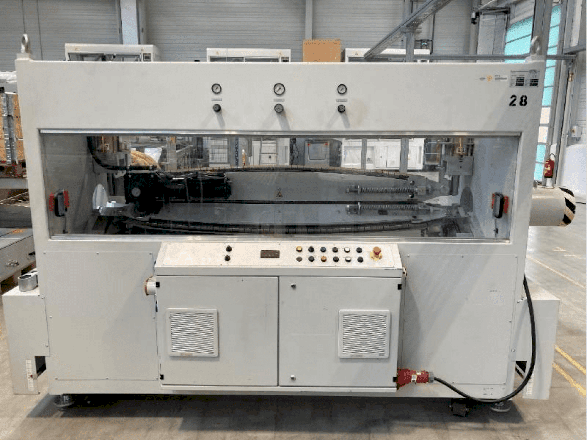 Vooraanzicht van Krauss Maffei KM-RS 500 XS machine