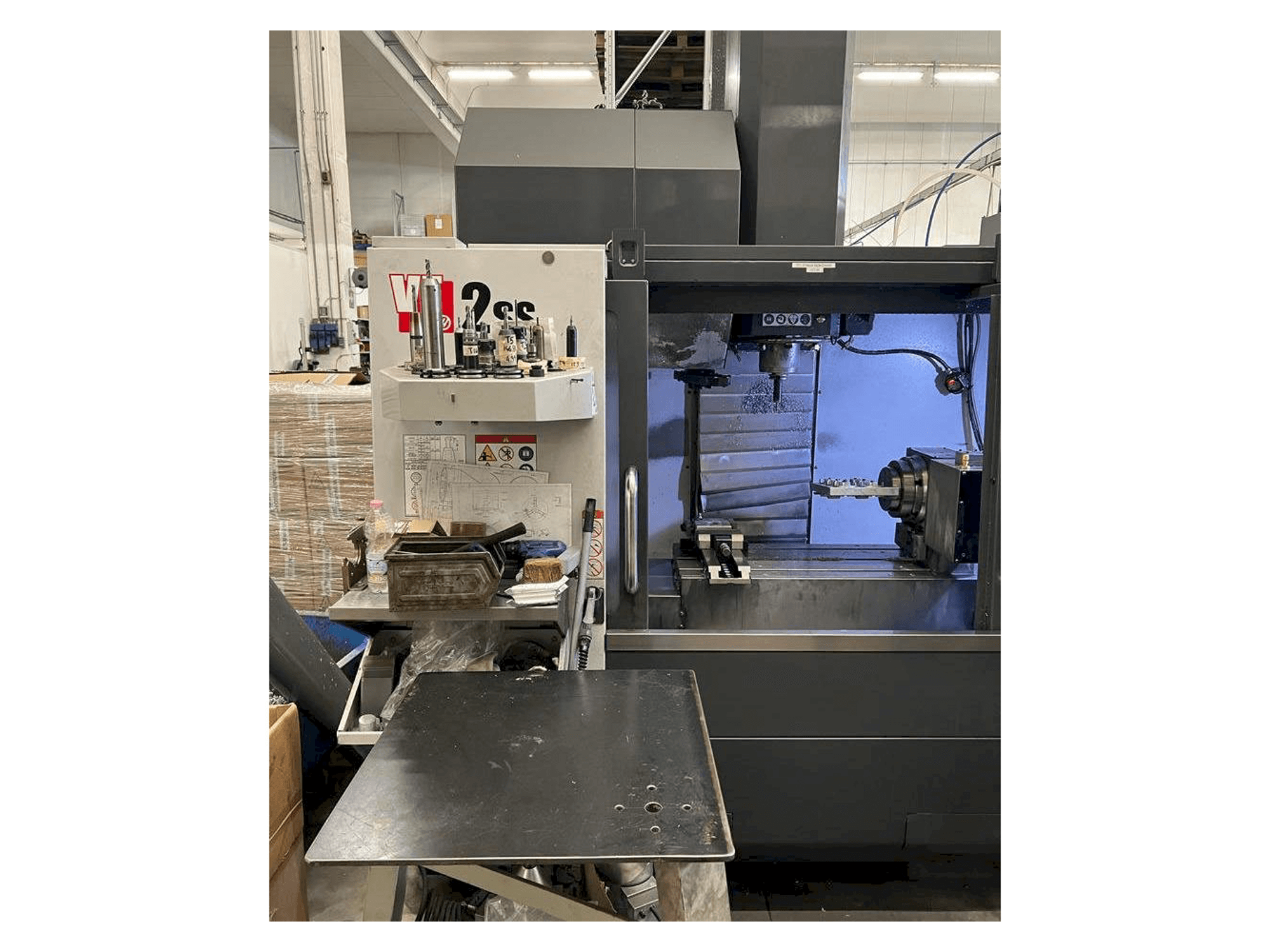 Vooraanzicht van HAAS VF-2SS machine