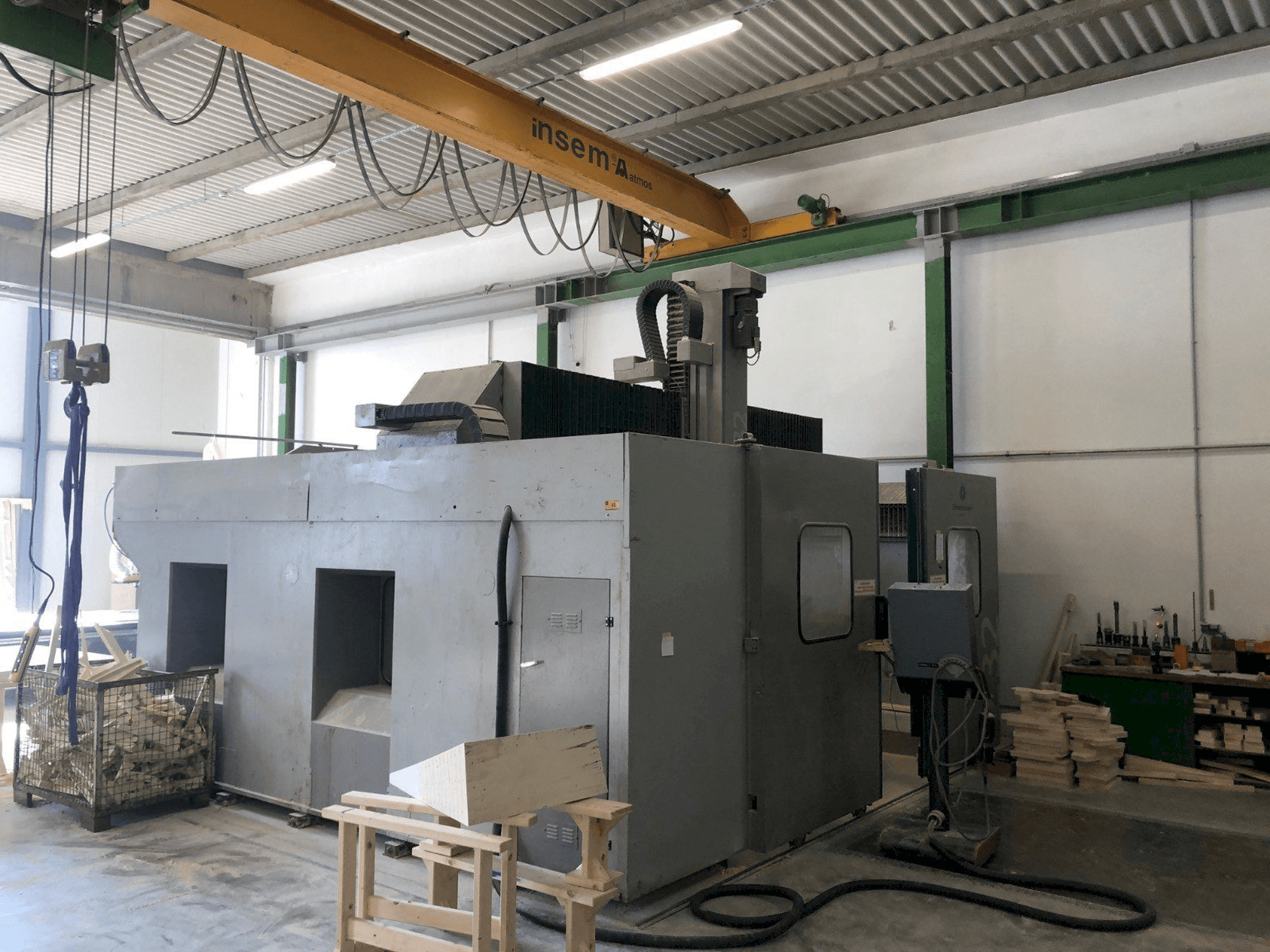 Vooraanzicht van Zimmermann FZ 32 machine