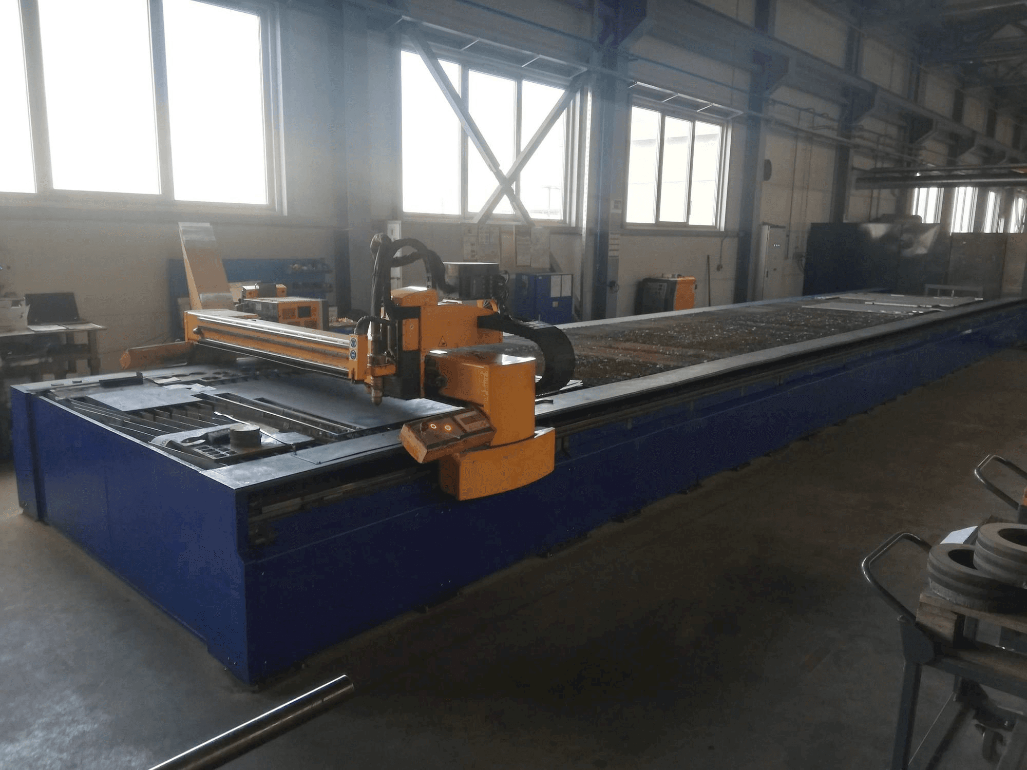 Vooraanzicht van MicroStep Pls 13501.20 P machine