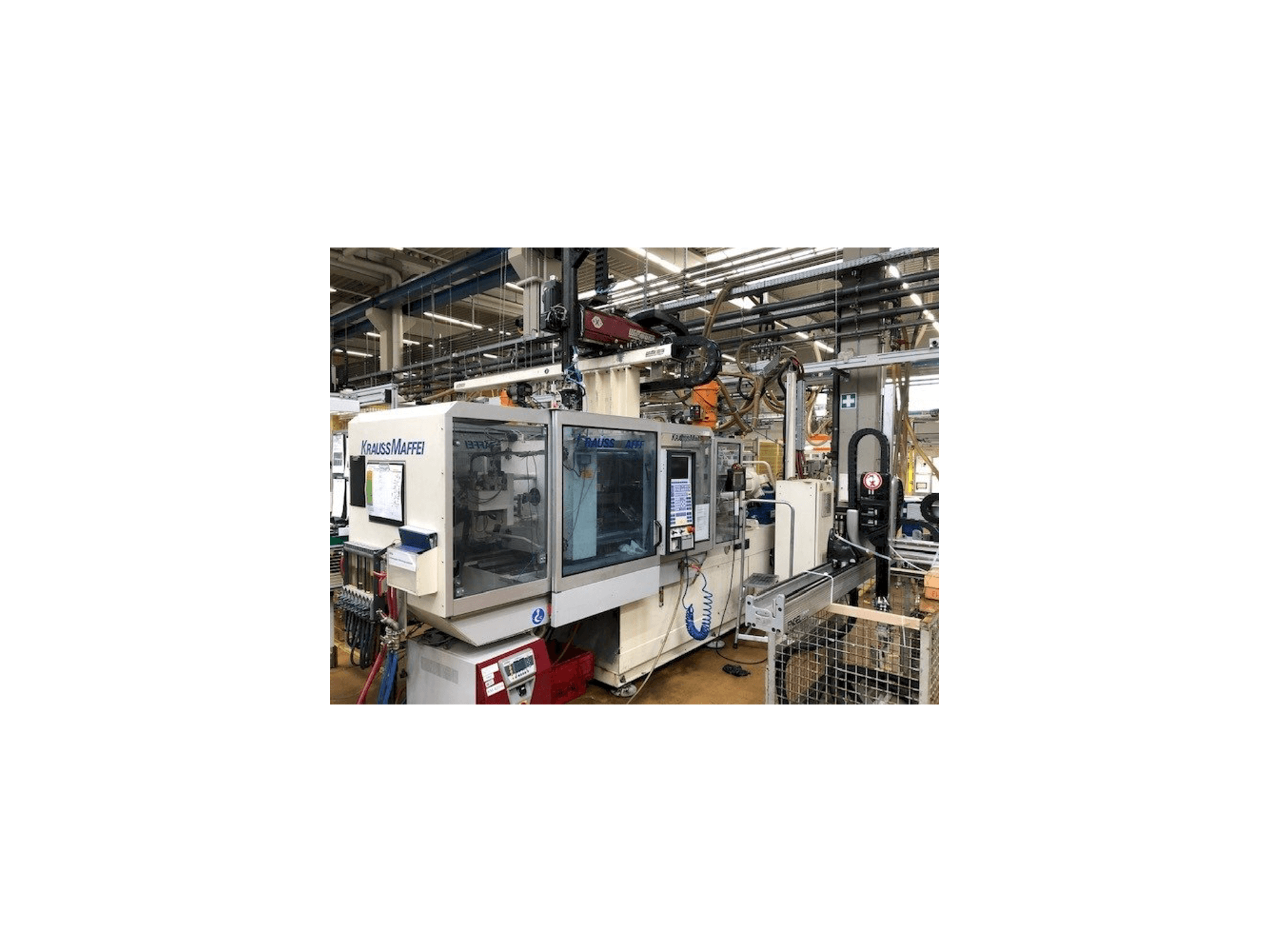 Vooraanzicht van Krauss Maffei 150-700 C2 machine