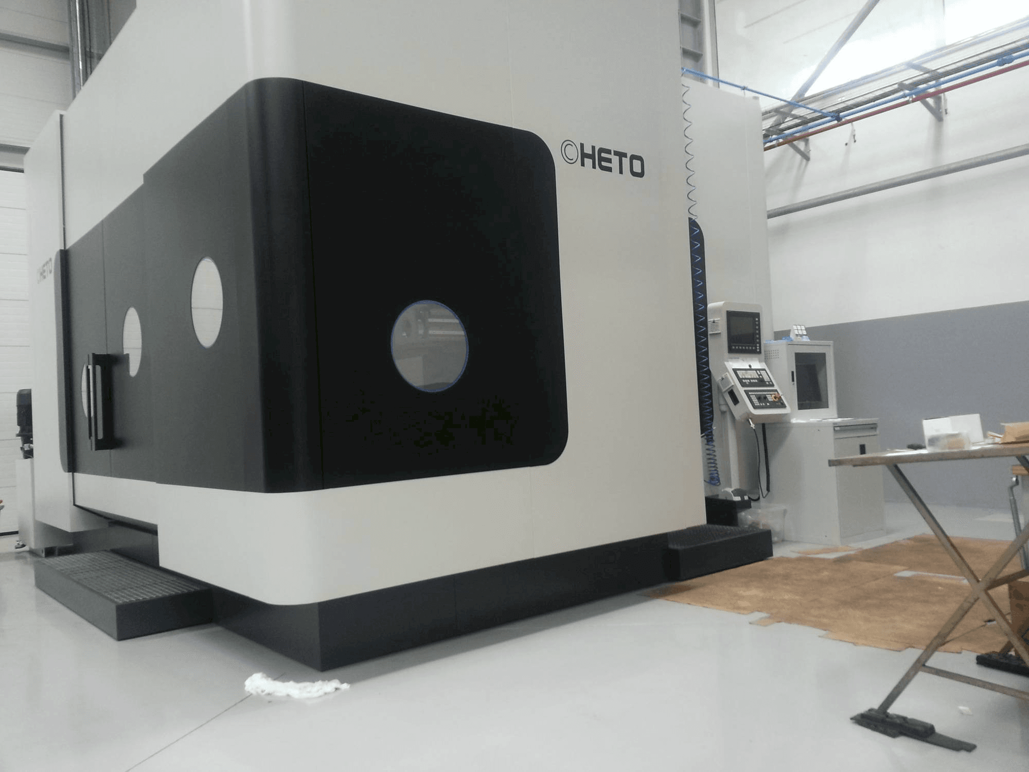 Vooraanzicht van CHETO IX3000 machine