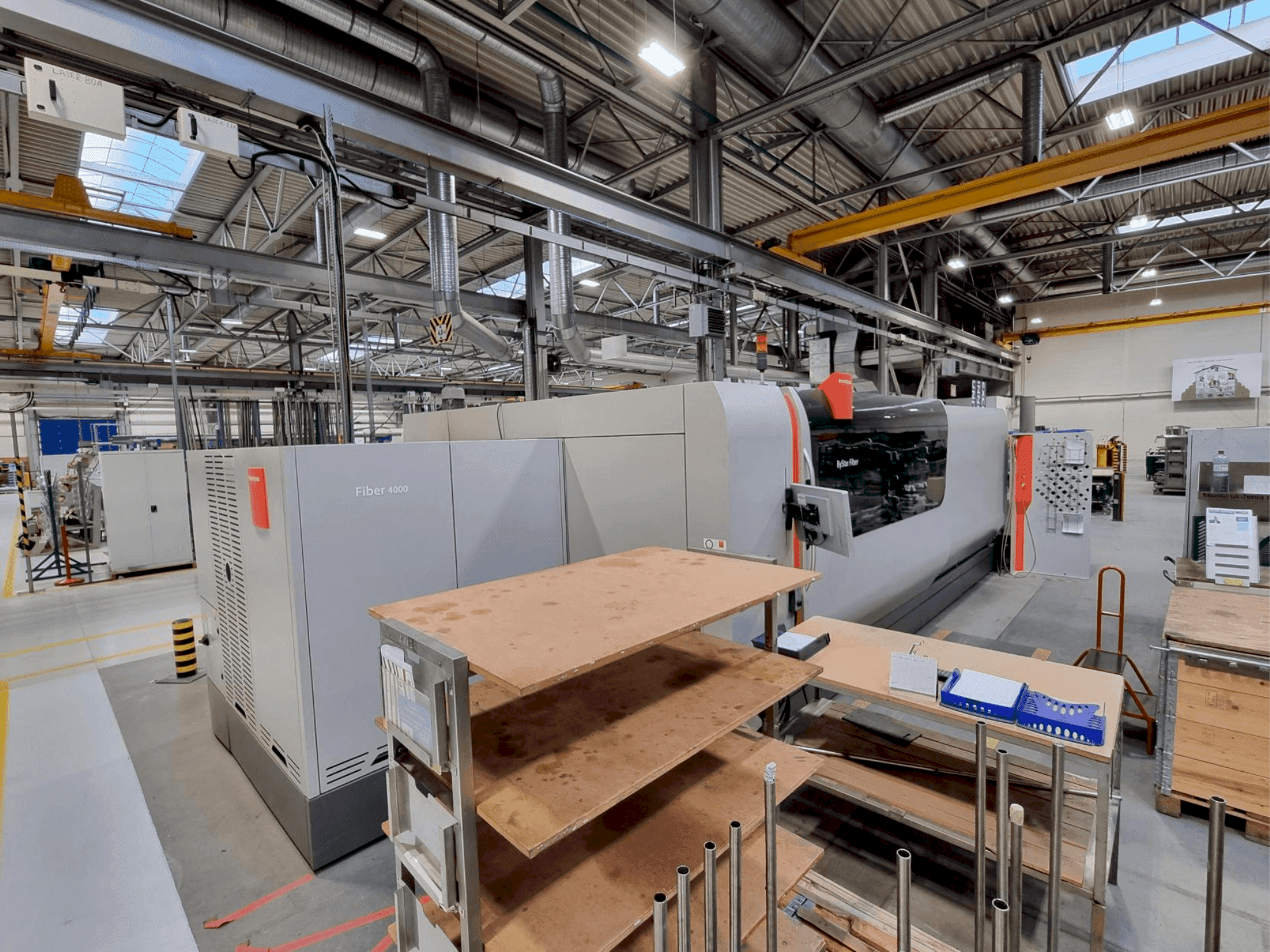 Vooraanzicht van Bystronic ByStar Fiber 4020 (2017) machine