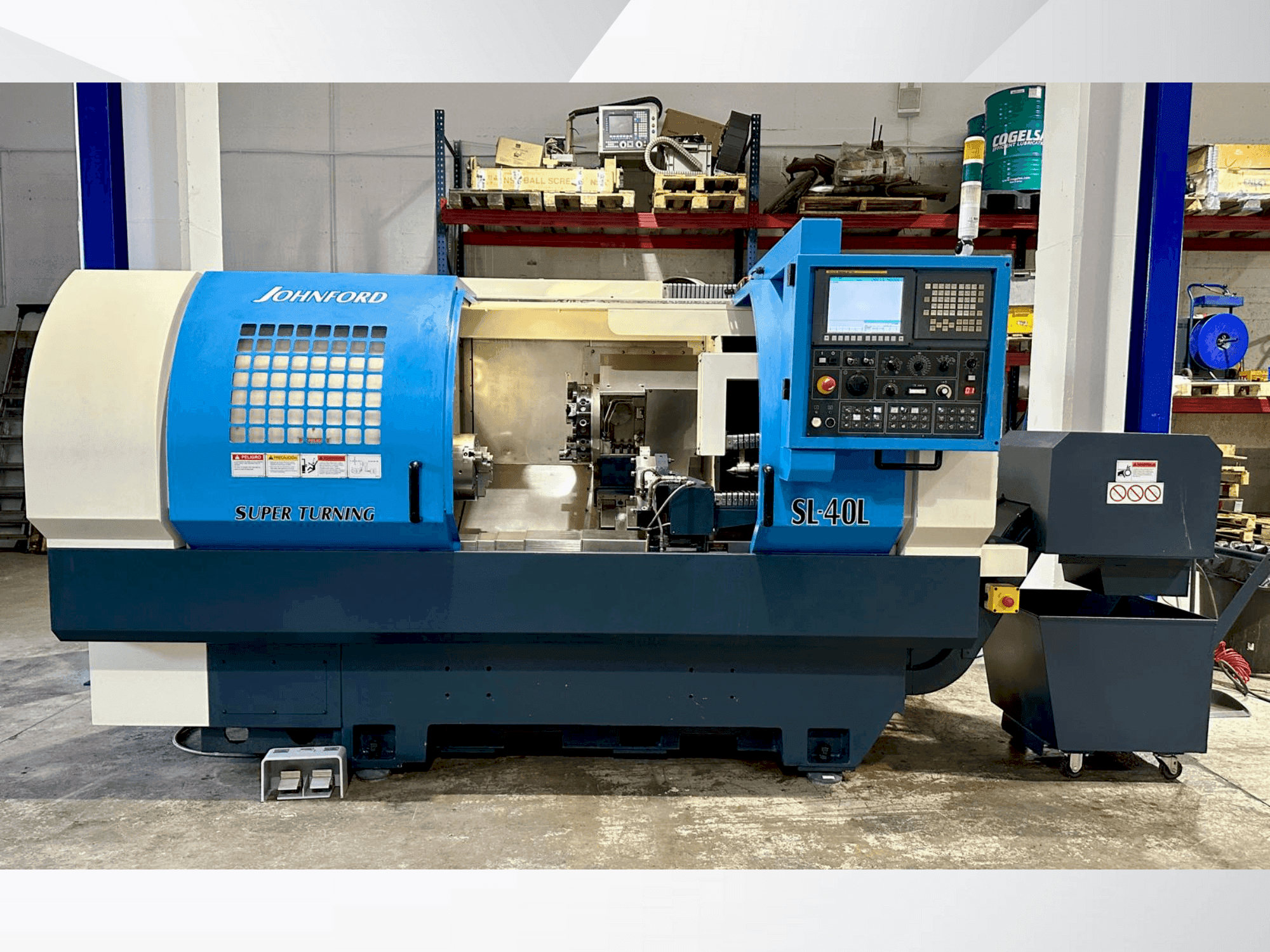Vooraanzicht van Johnford SL-40L + C machine