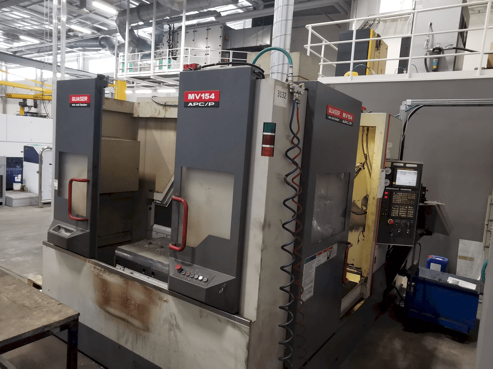 Vooraanzicht van Quaser MV154APC/P12 machine