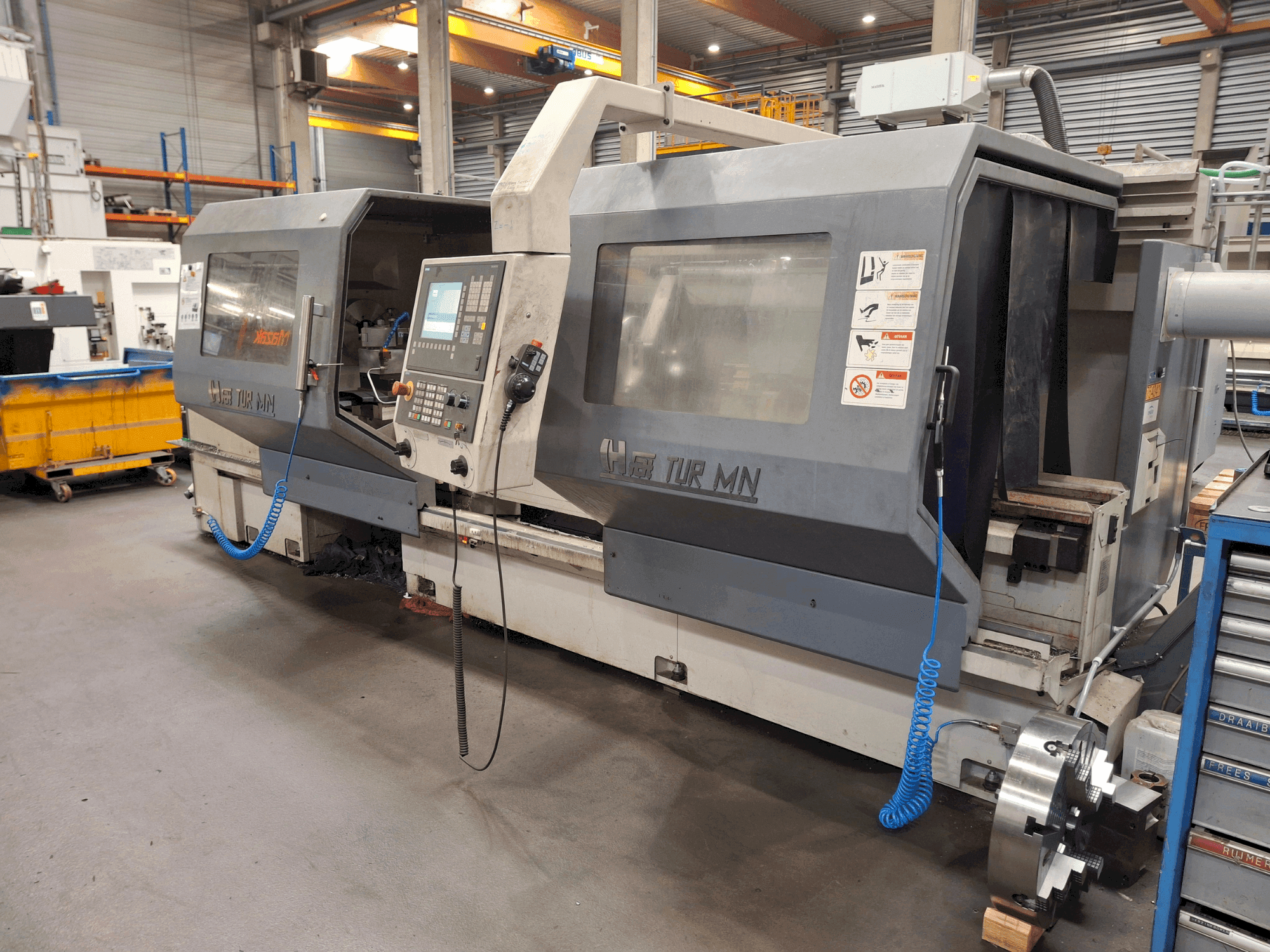 Vooraanzicht van FAT TUR MN 710 machine