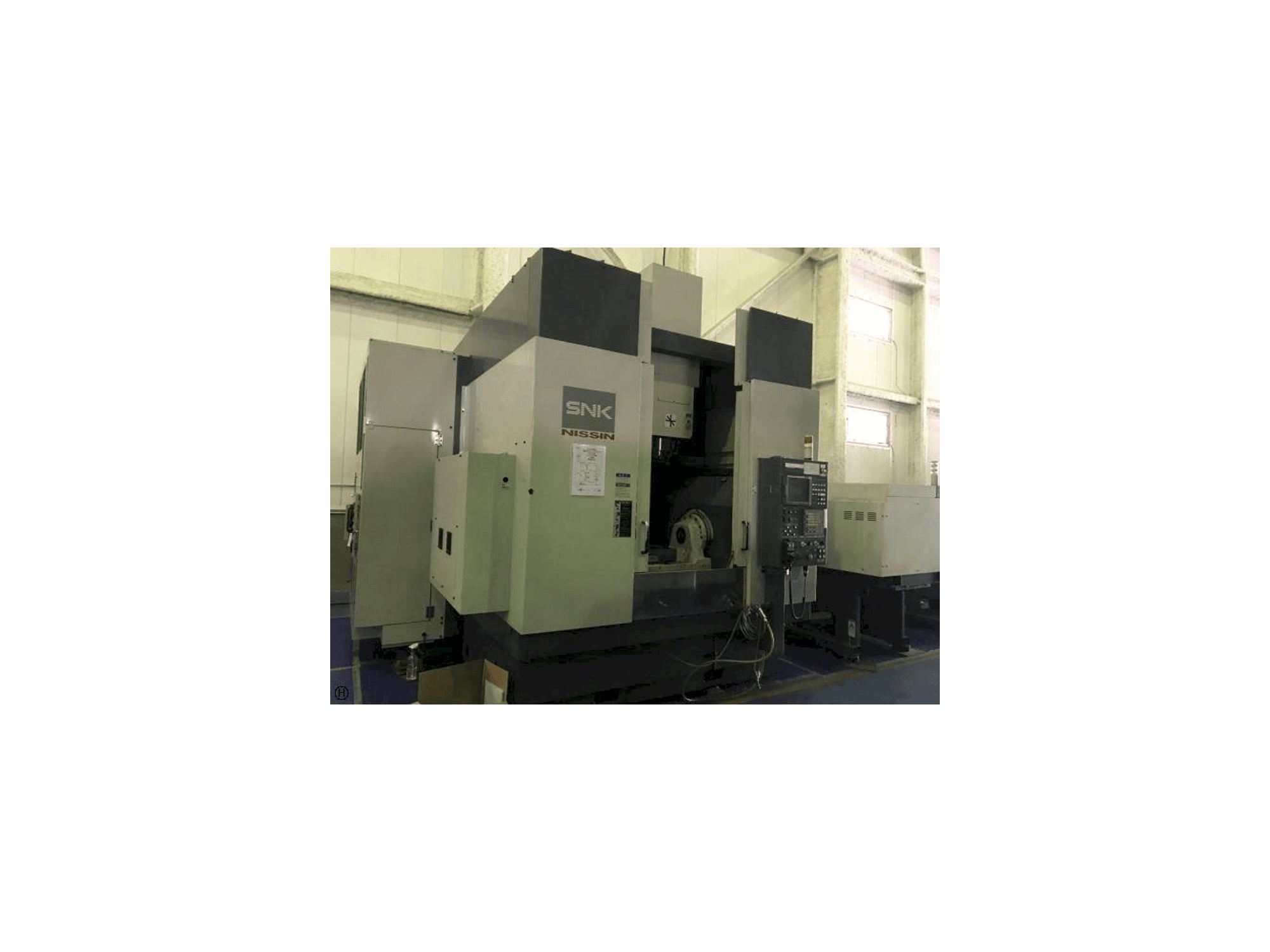 Vooraanzicht van SNK Nissin machine