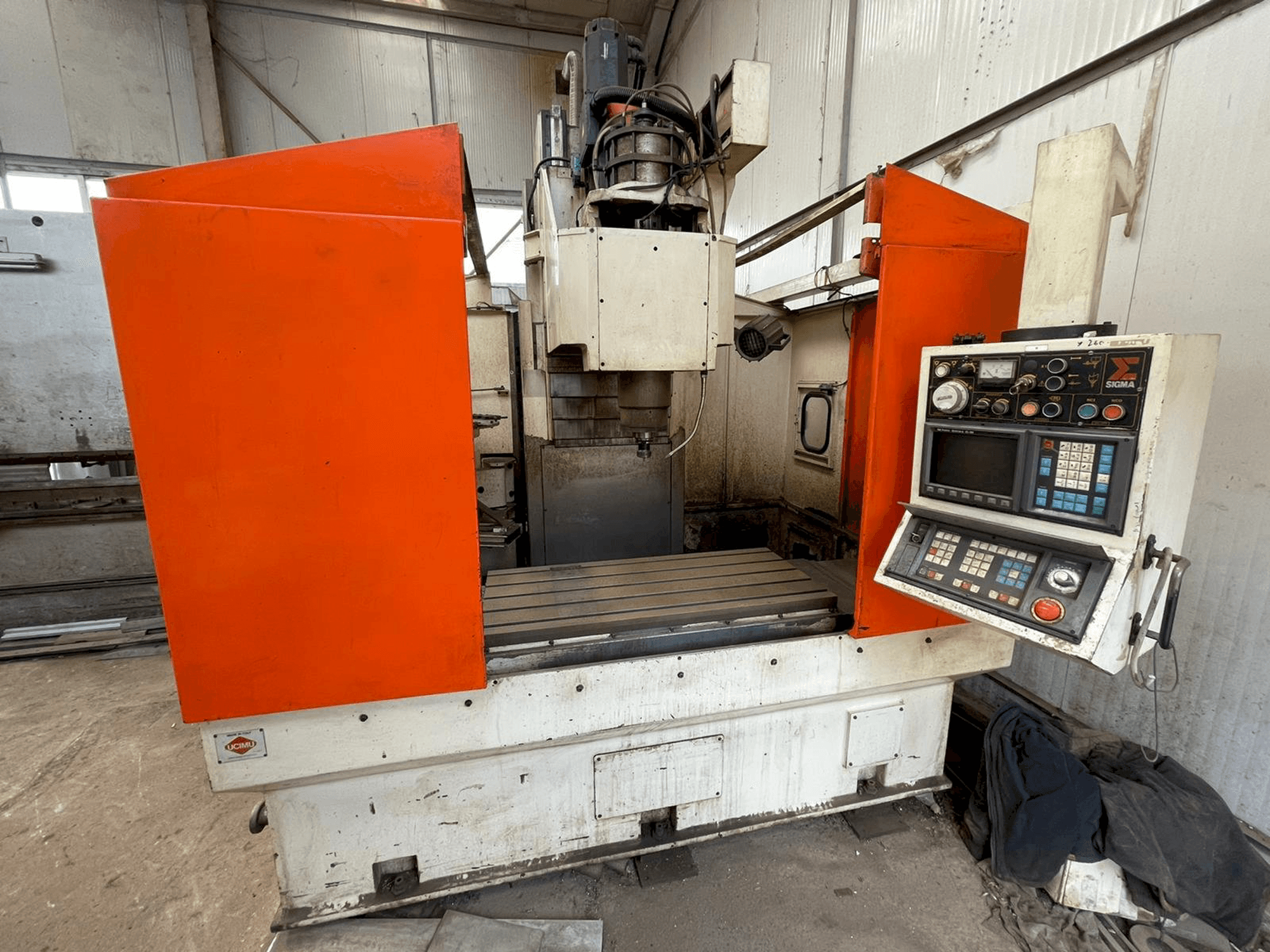 Vooraanzicht van Sigma MISSION 3 machine