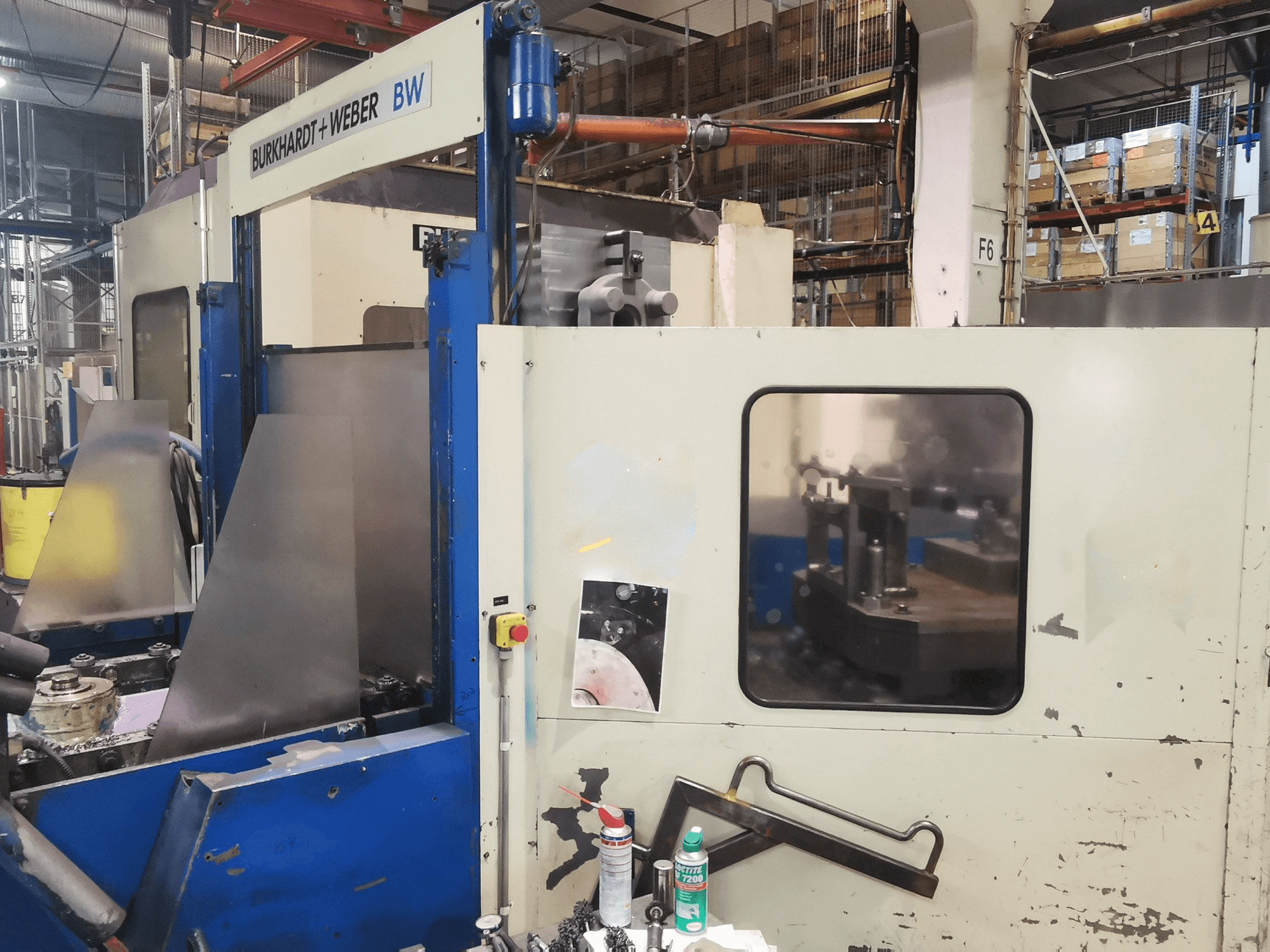 Vooraanzicht van Burkhardt-Weber MC80 machine