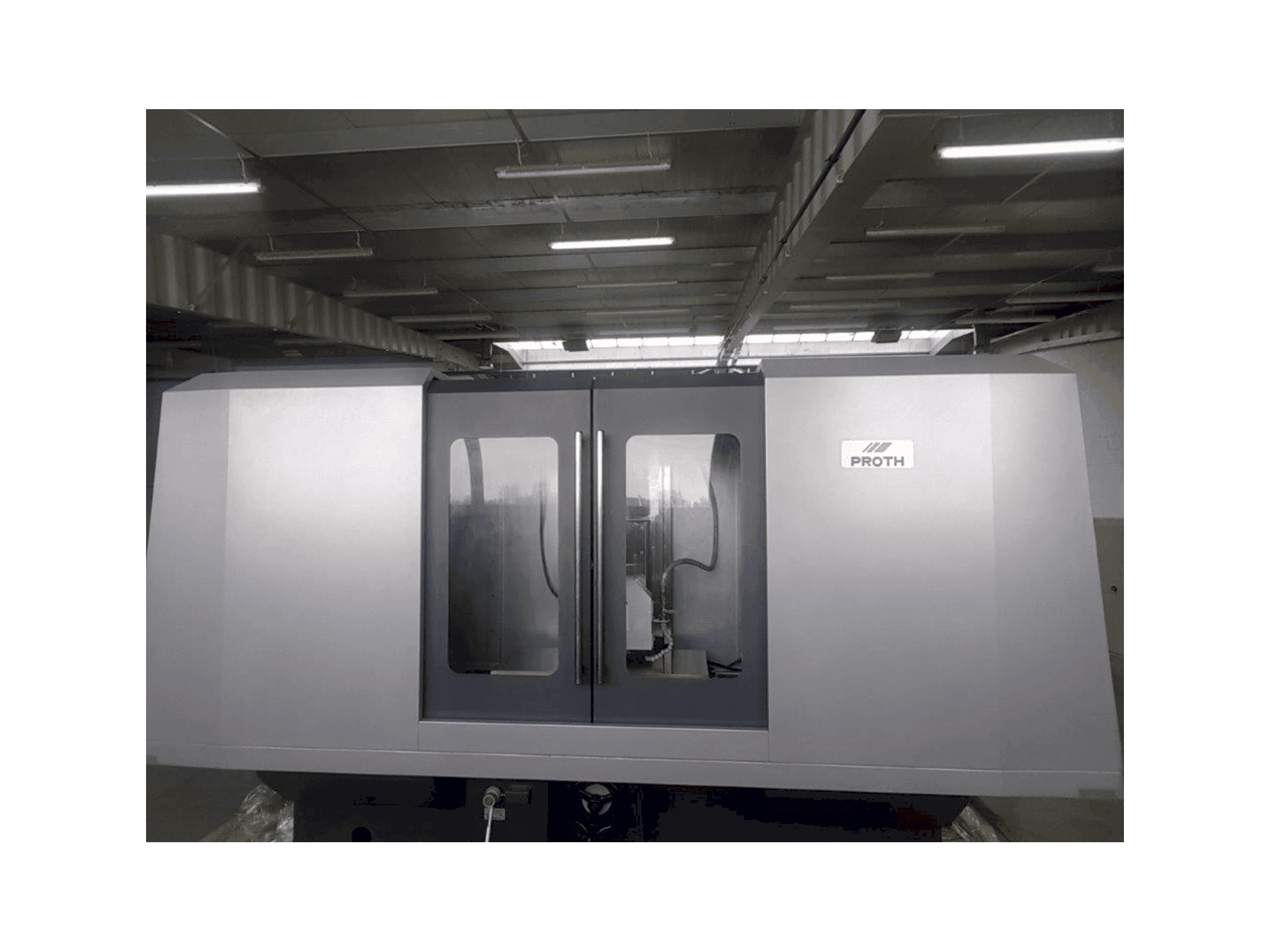 Vooraanzicht van Proth PSGC-50100AHR machine