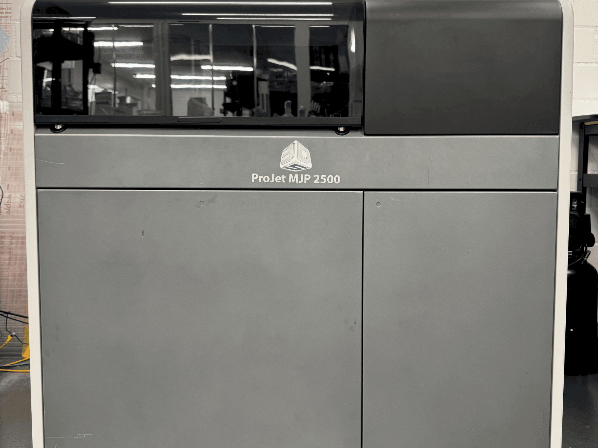 Vooraanzicht van STEINER Projet MJP 2500 Plus machine