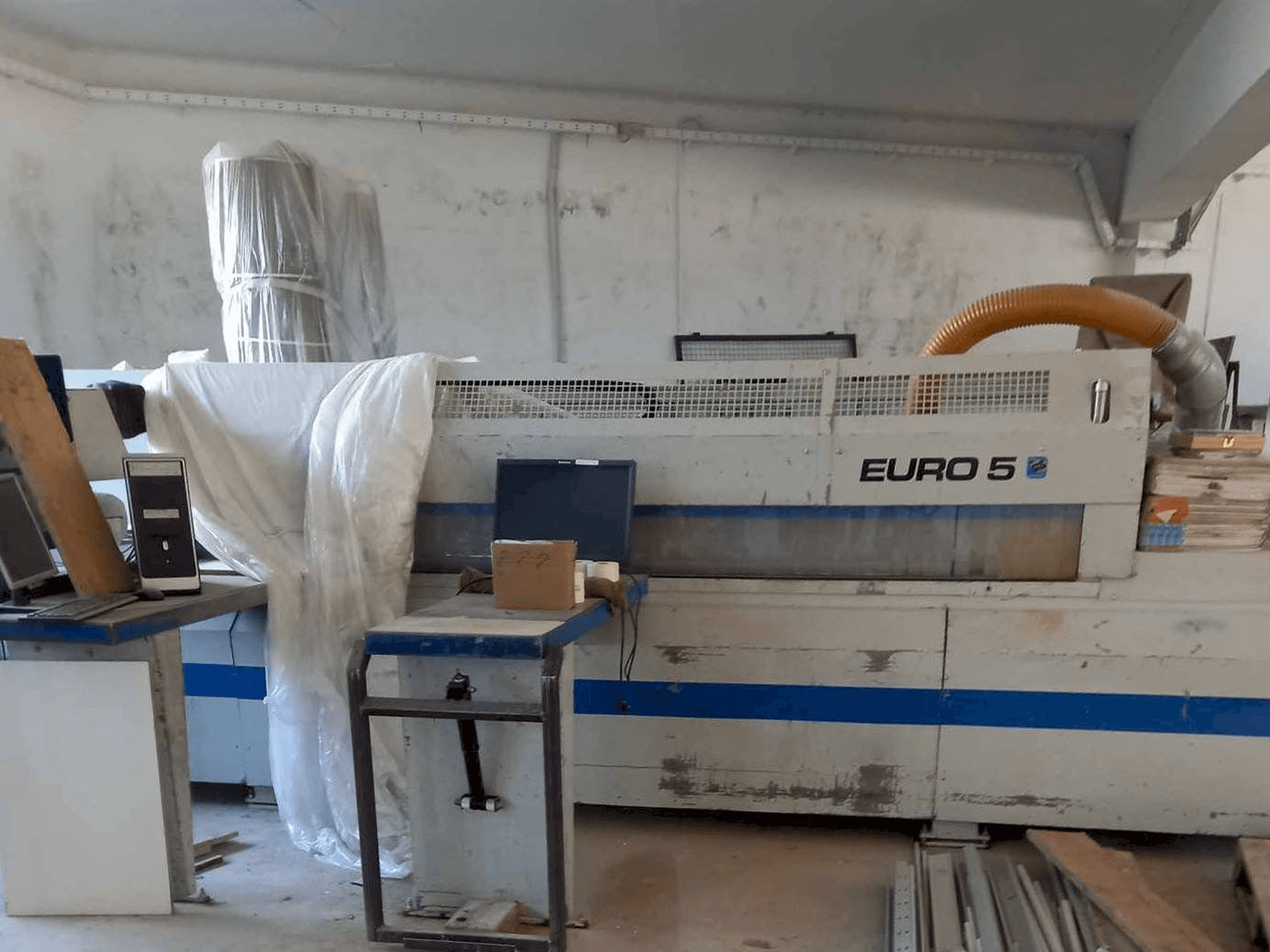 Vooraanzicht van PANHANS EURO 5 machine