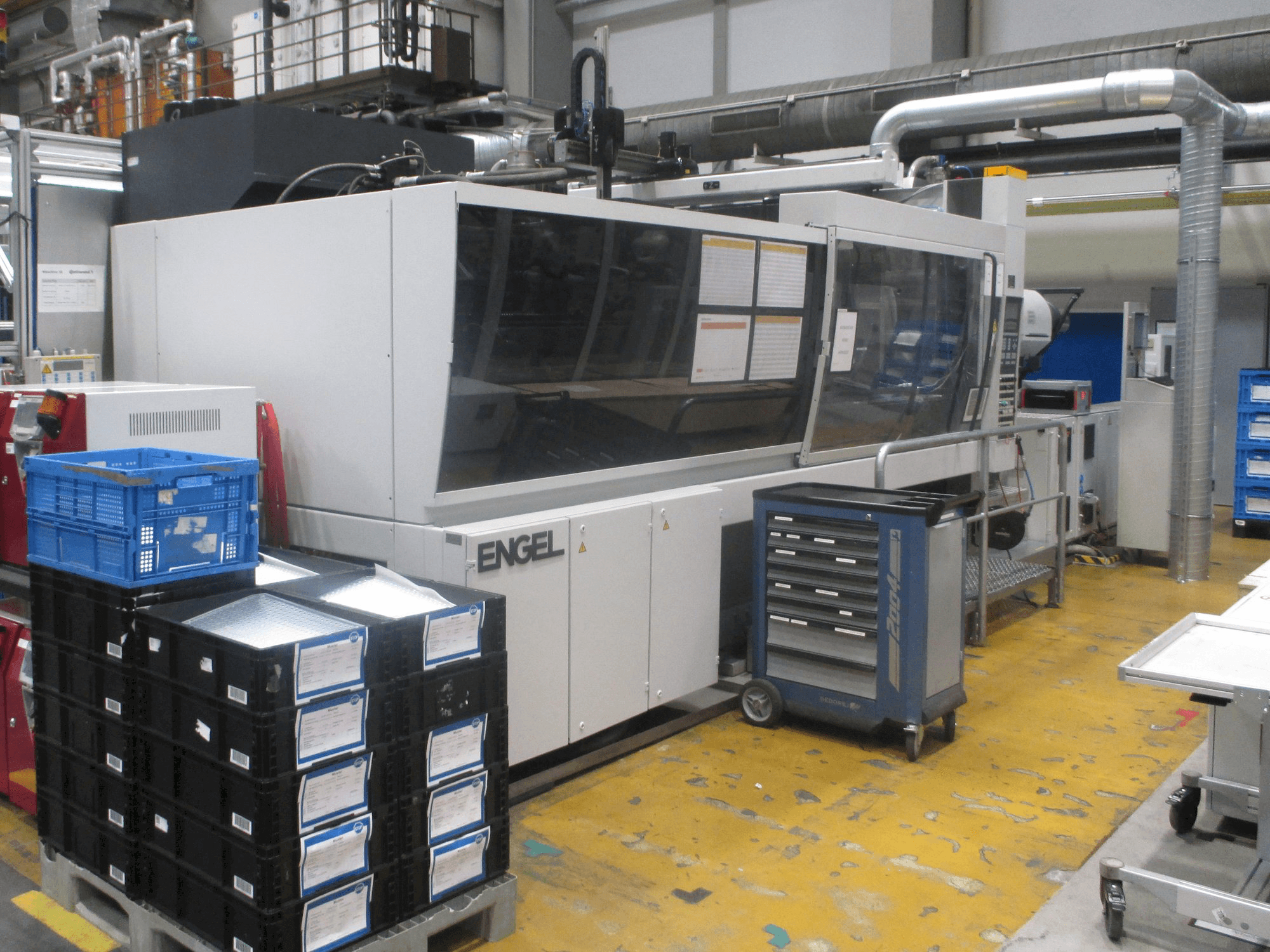 Vooraanzicht van ENGEL ES 3550/600 HL machine