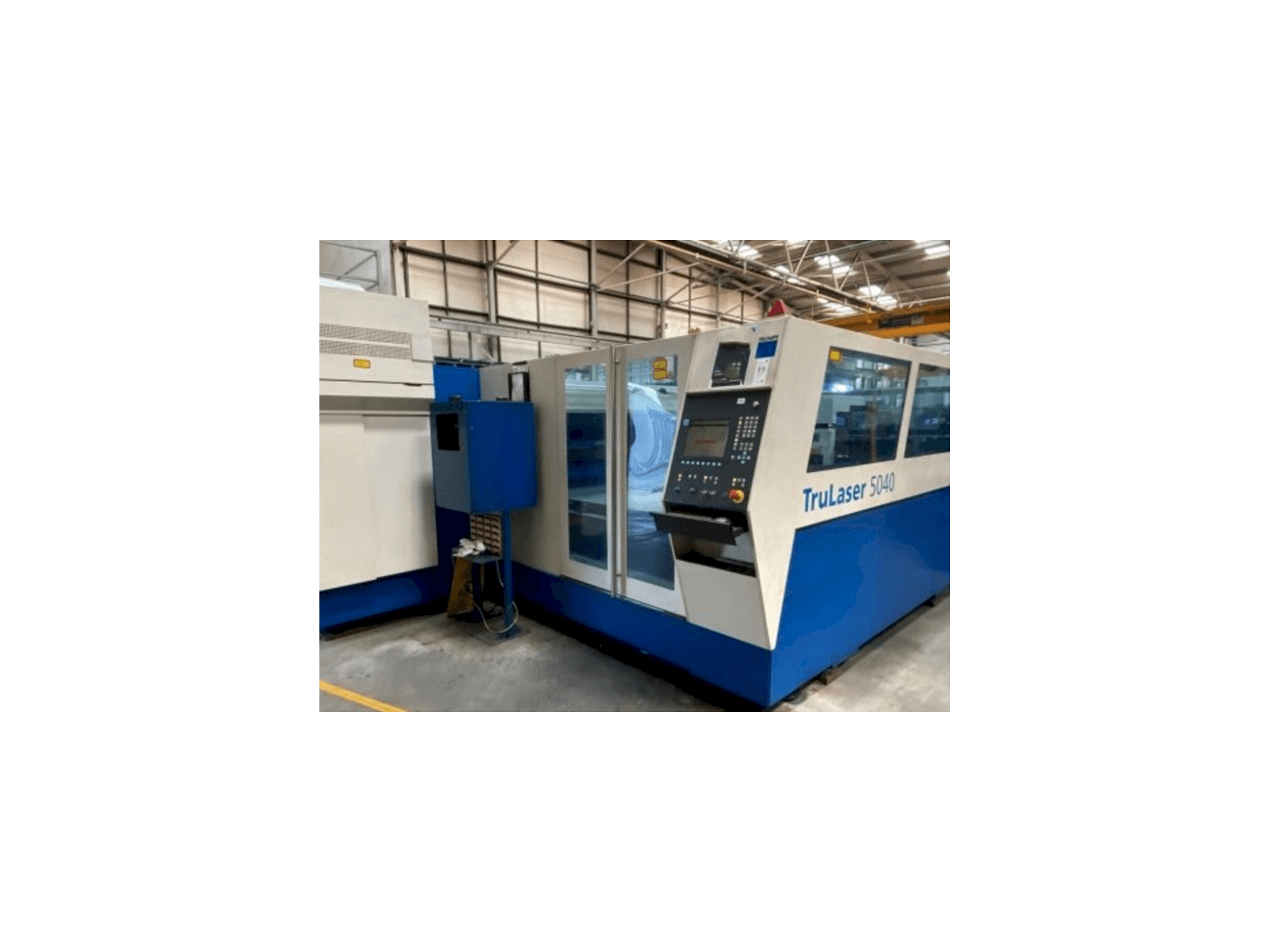 Vooraanzicht van Trumpf TruLaser 5040 machine