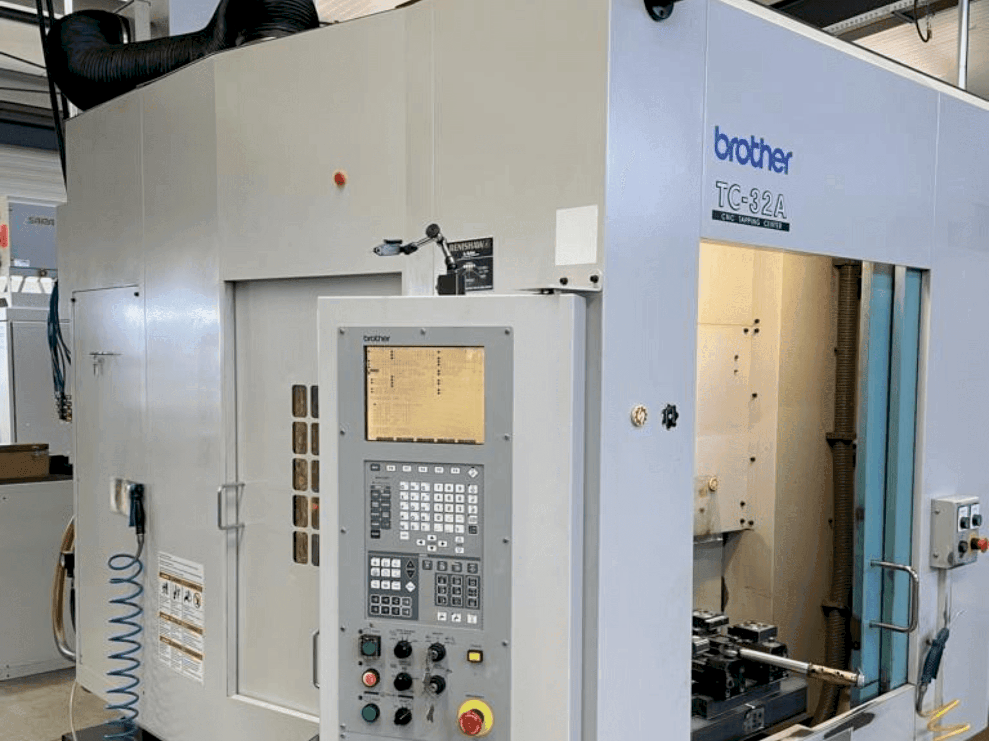 Vooraanzicht van Brother TC32A machine