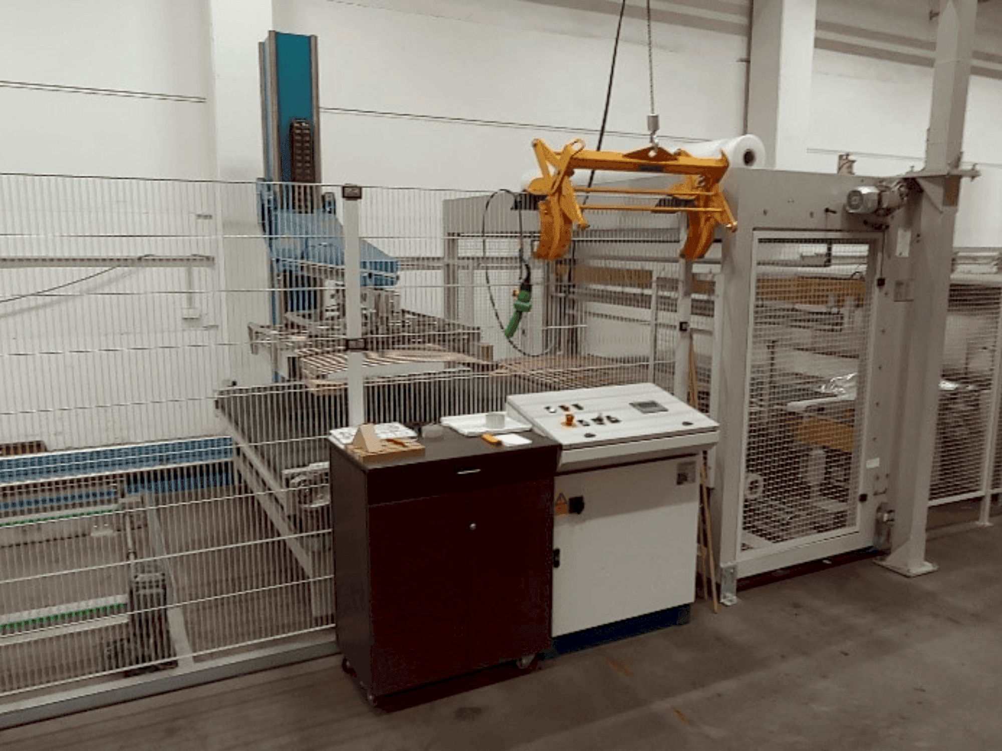 Vooraanzicht van ERREGI 300 LP machine