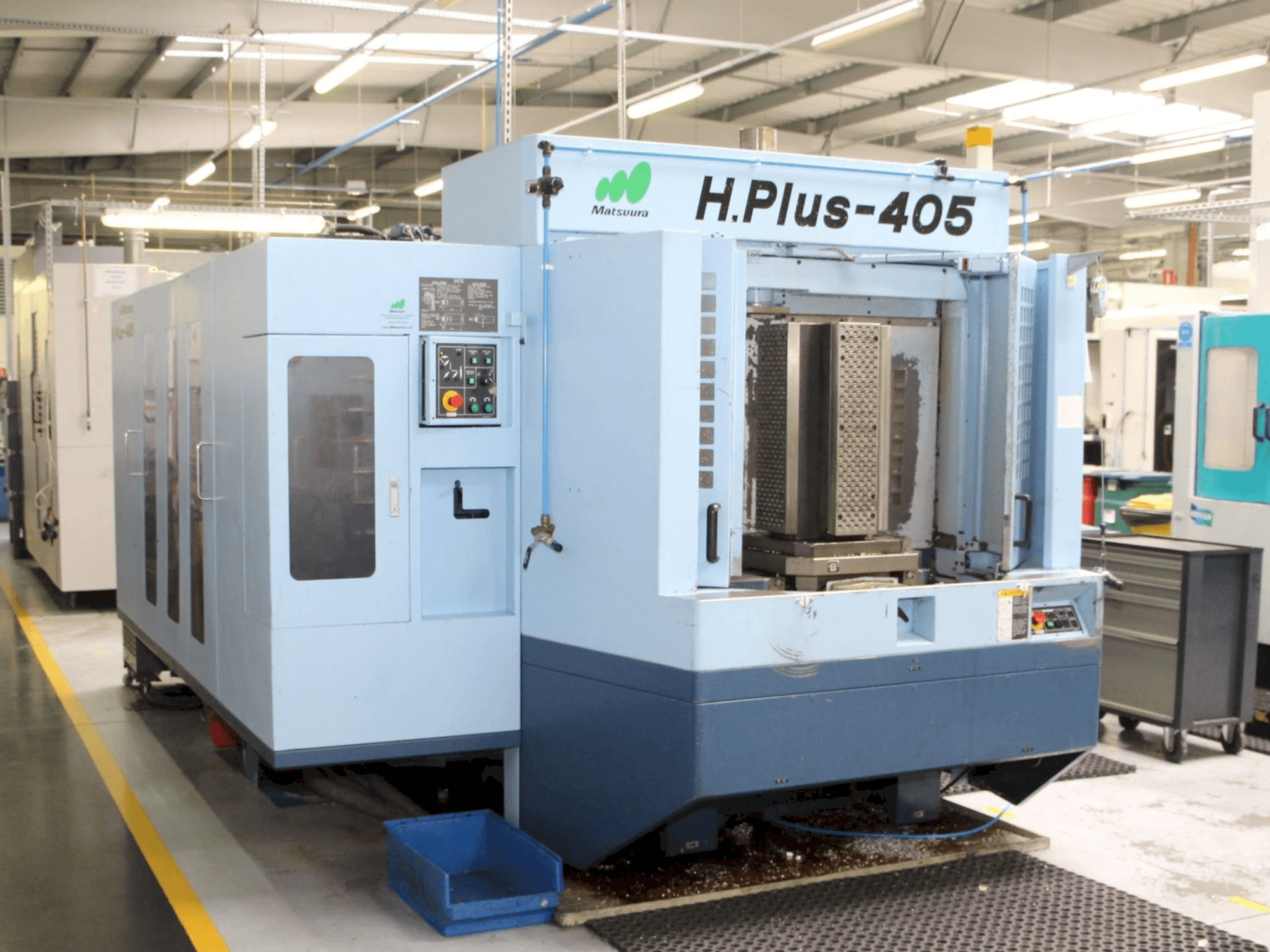 Vooraanzicht van Matsuura H-Plus 405 machine
