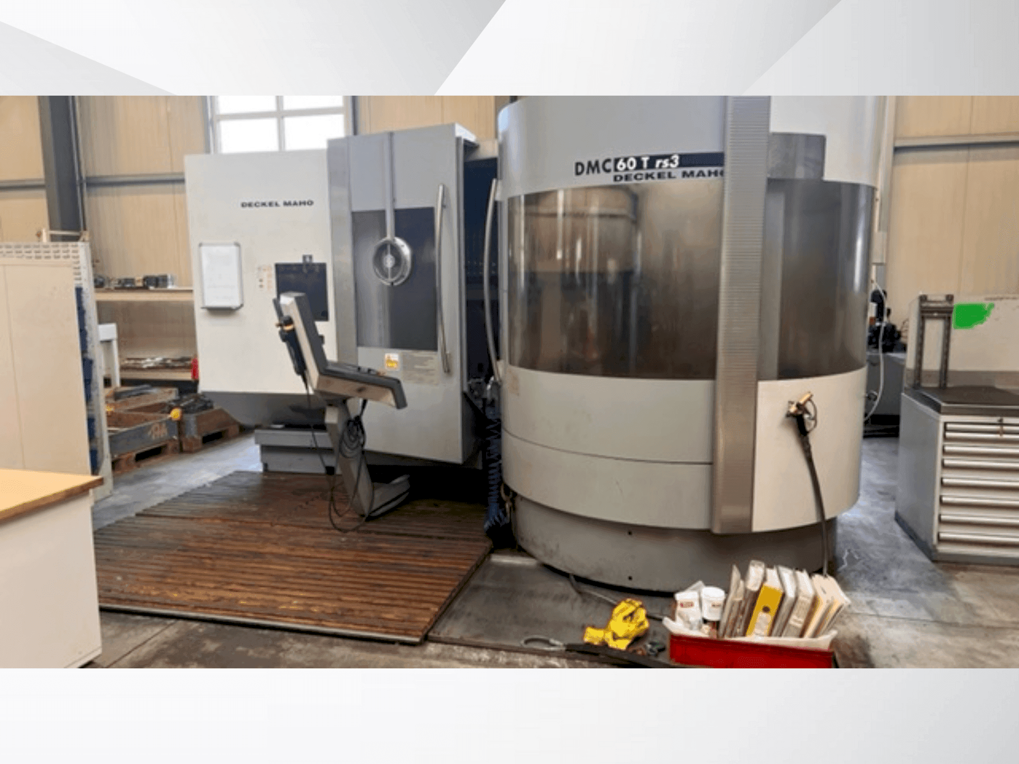 Vooraanzicht van DMG DMC 60 T rs3 machine