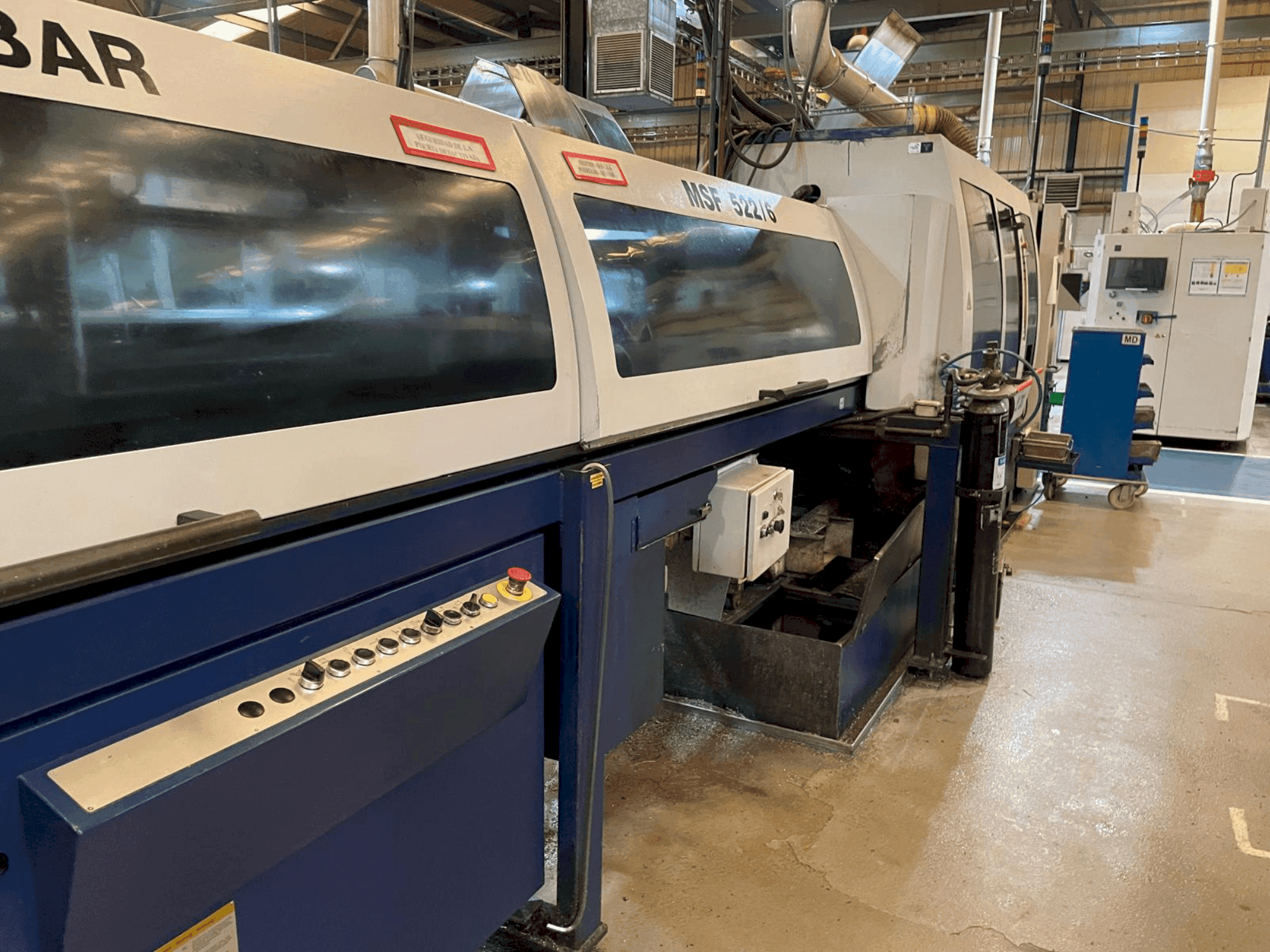 Vooraanzicht van Tornos-Bechler MultiDeco 26-6 (2000) machine