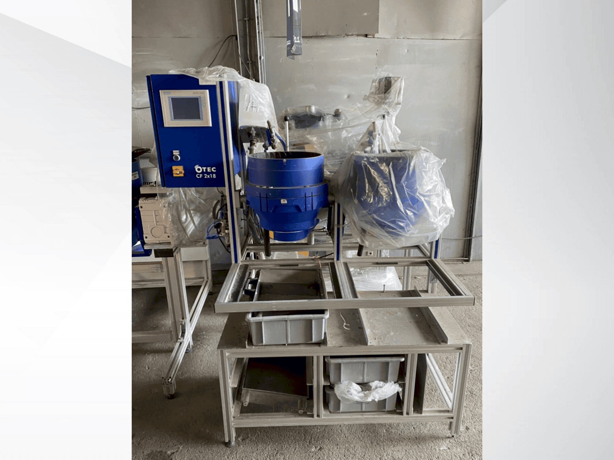 Vooraanzicht van OTEC CF 2x 18 machine