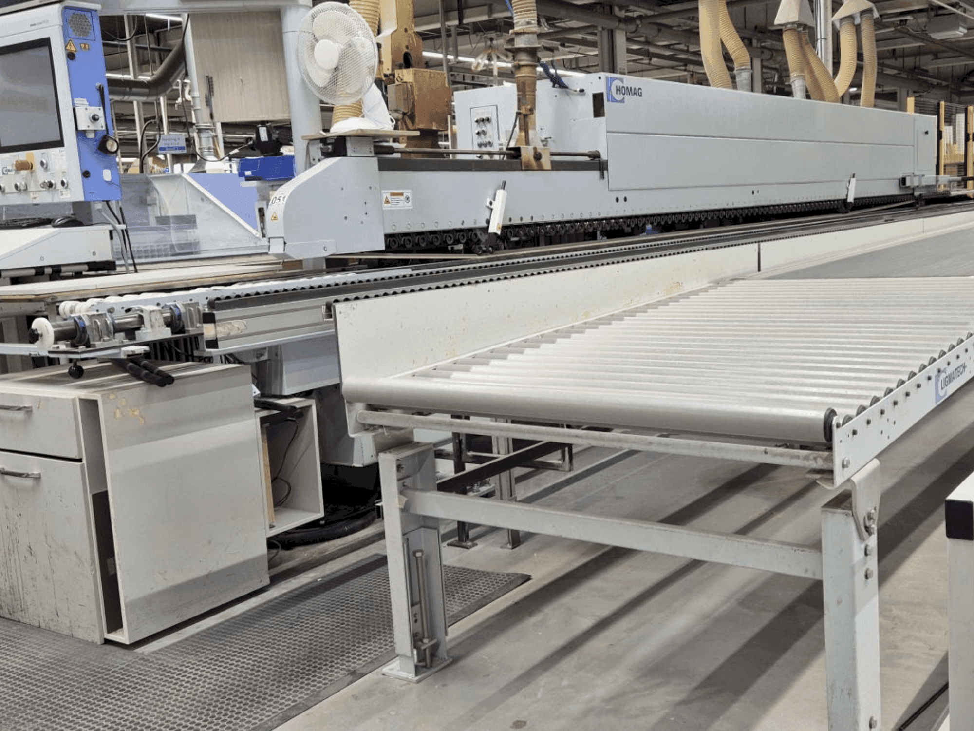 Vooraanzicht van HOMAG KAL 310/7/A3 machine