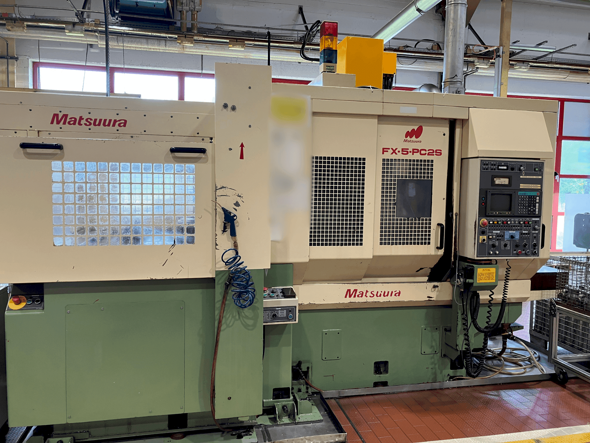 Vooraanzicht van Matsuura FX-5-PC2S machine