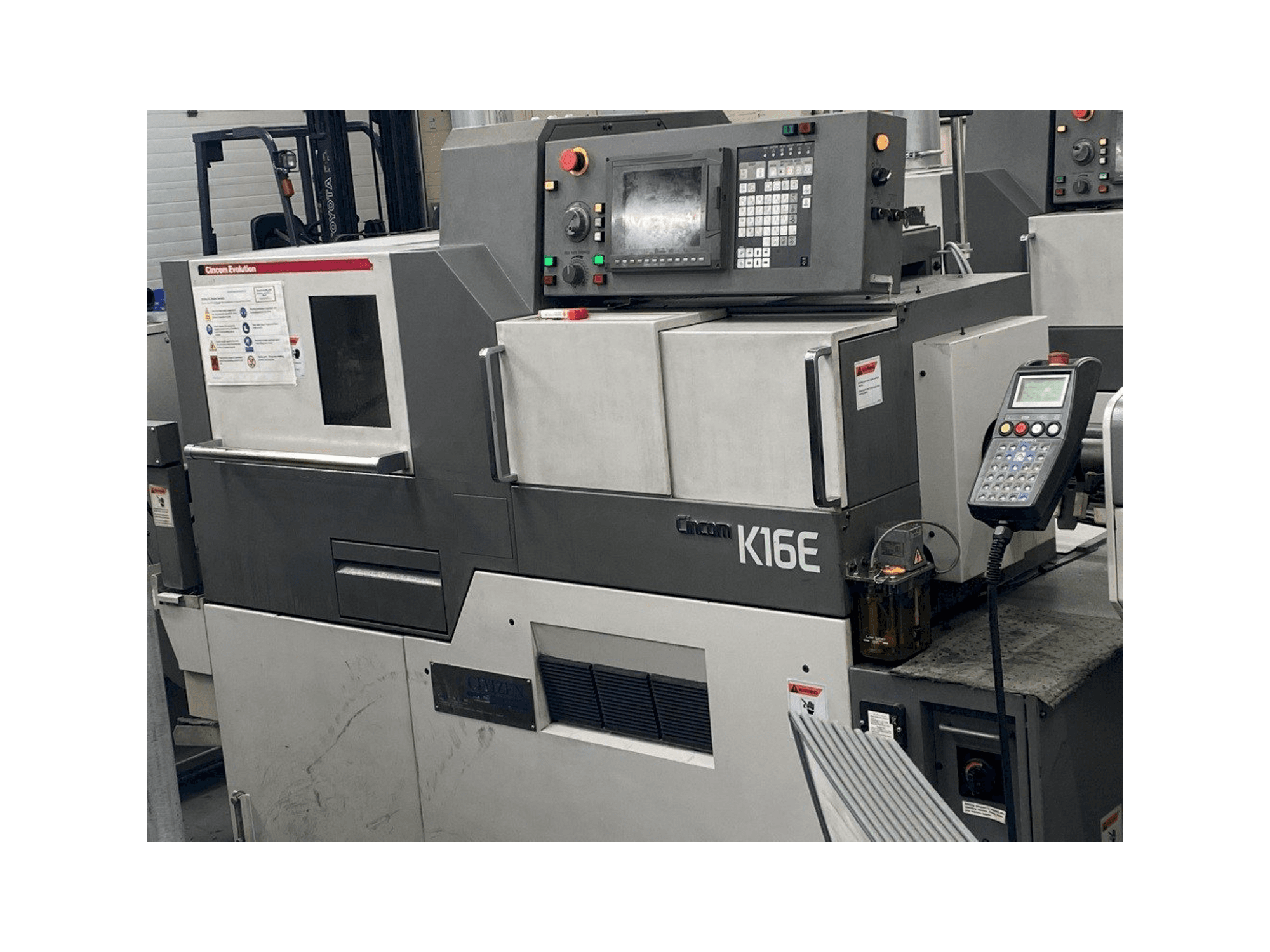 Vooraanzicht van Citizen Cincom K16EVIIP machine