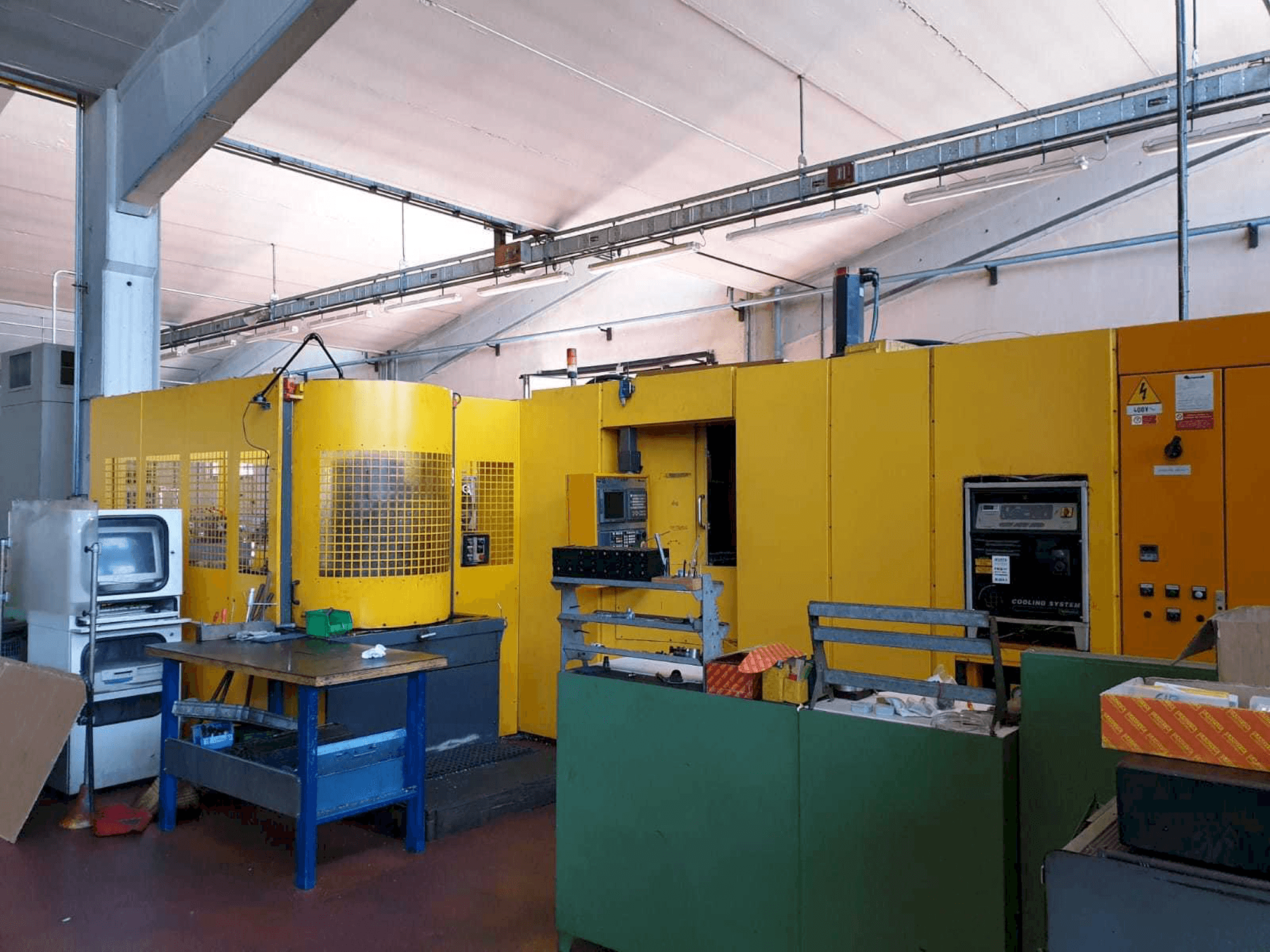 Vooraanzicht van Mandelli Thunder 500 machine