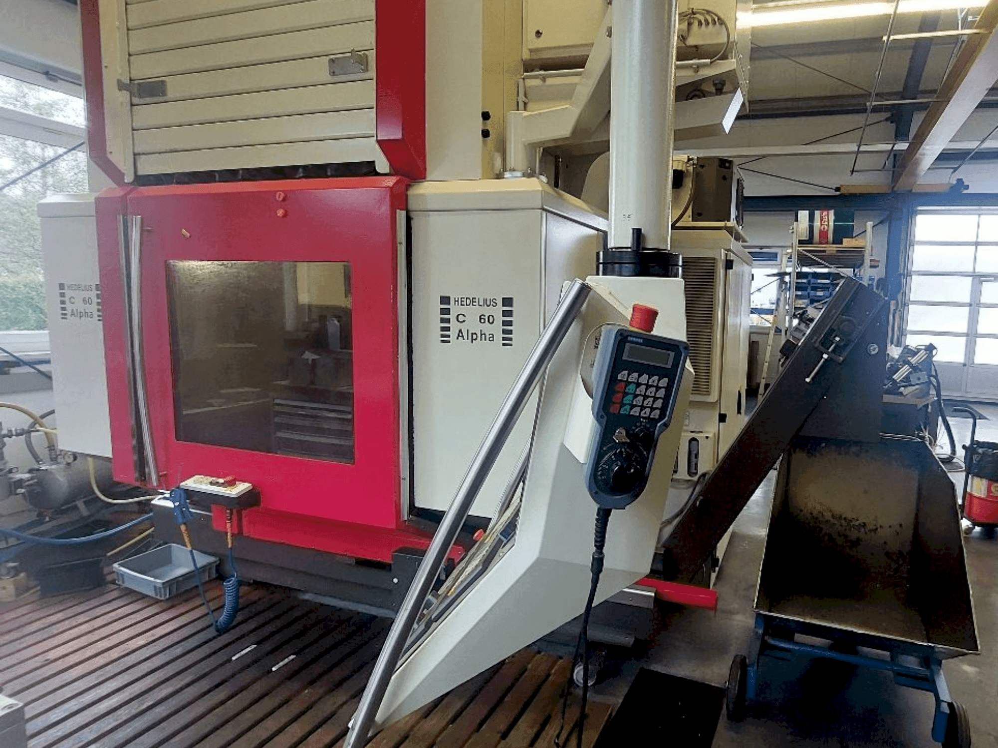 Vooraanzicht van HEDELIUS C60 ALPHA 800 machine