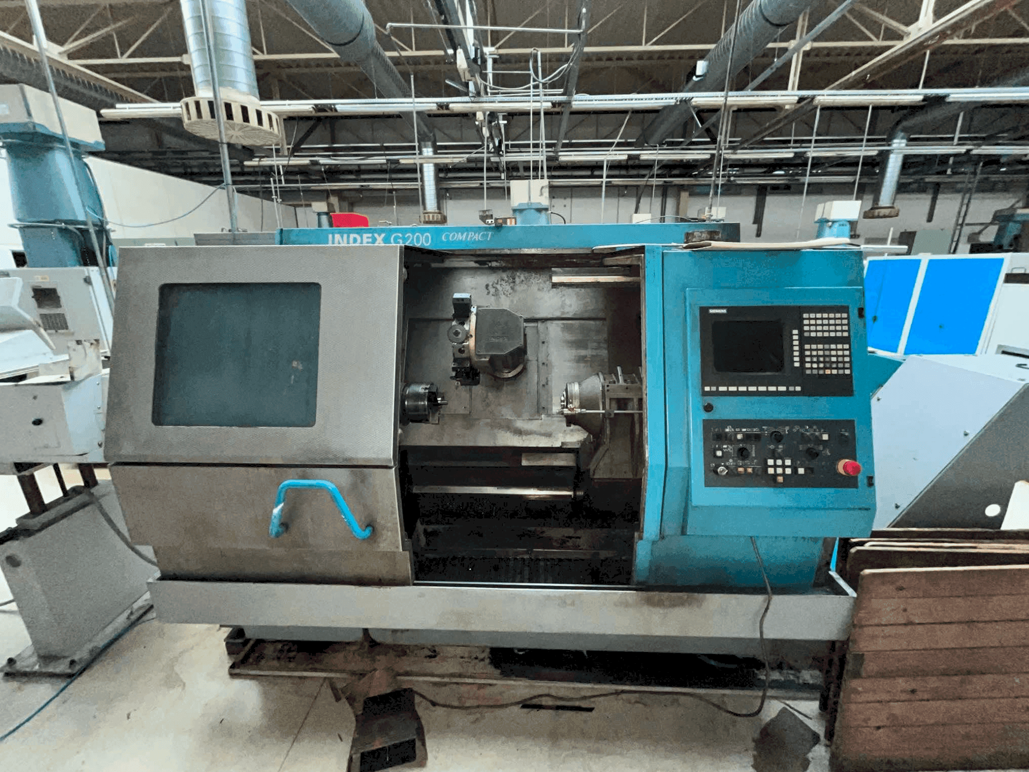 Vooraanzicht van Index G200C machine
