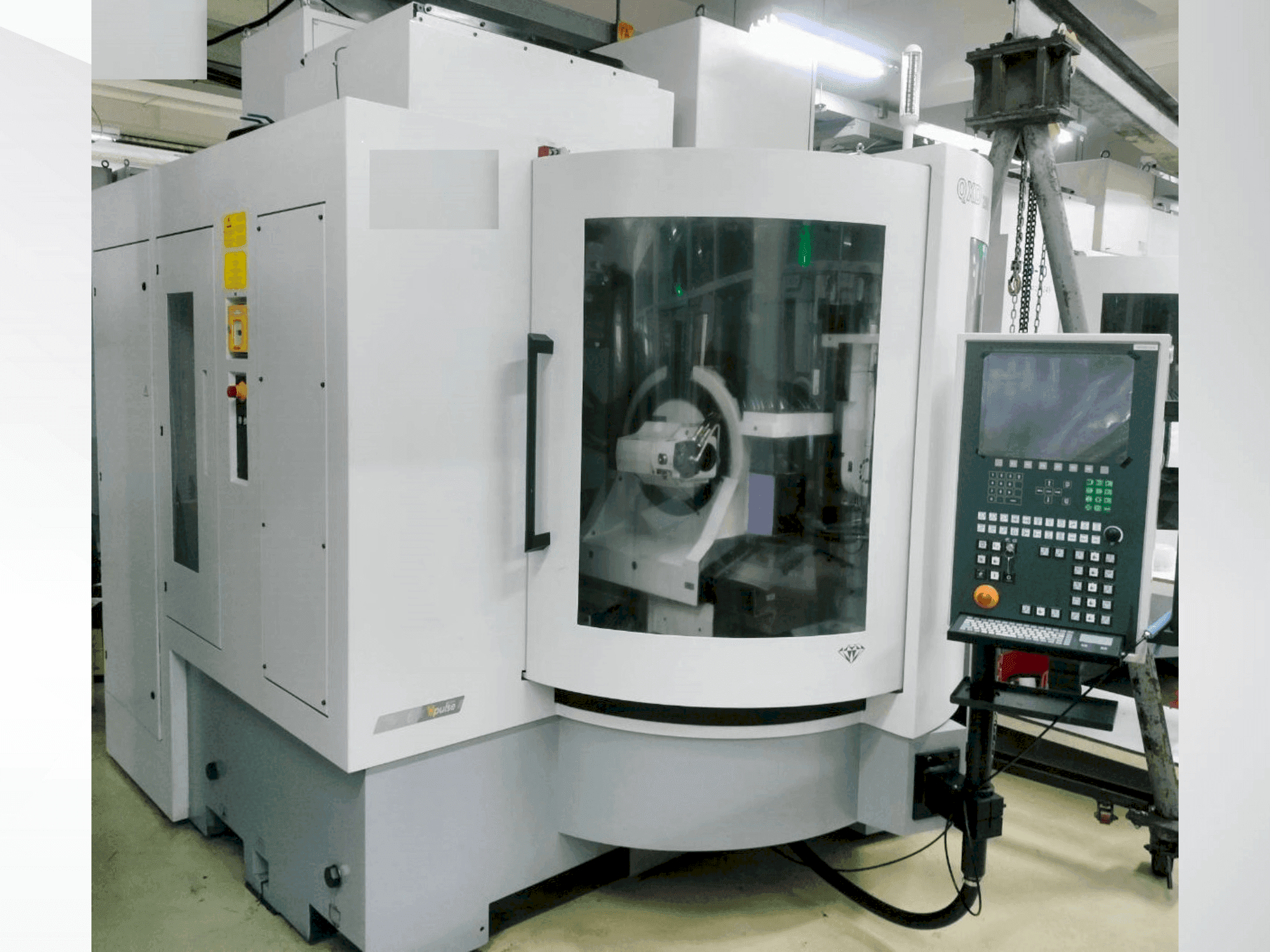 Vooraanzicht van VOLLMER QXD 250 machine