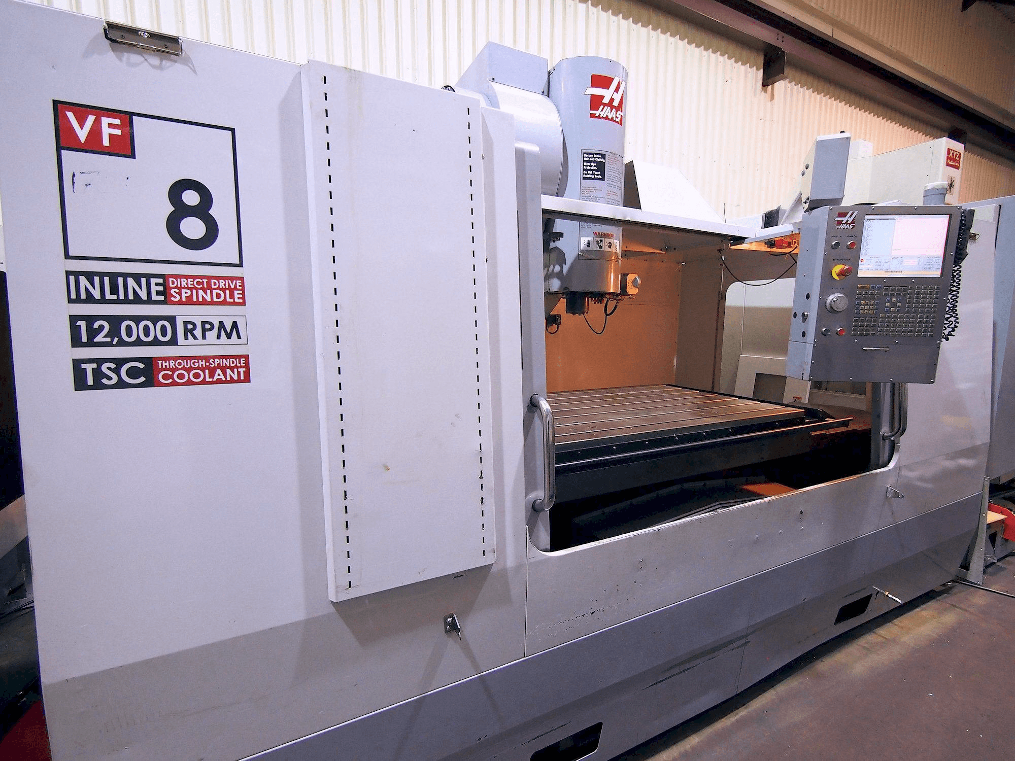 Vooraanzicht van HAAS VF-8/40 CE machine
