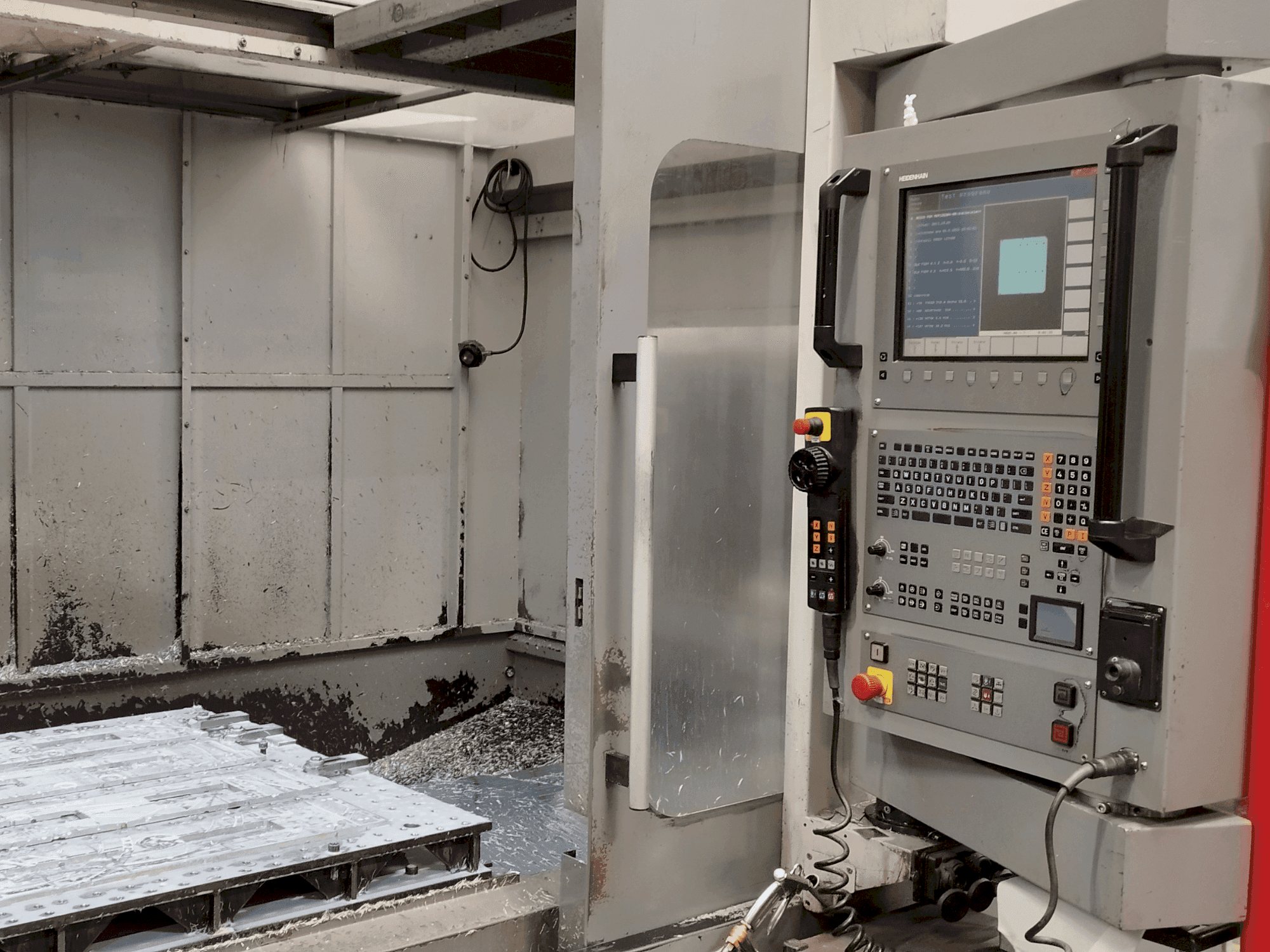 Vooraanzicht van Leadwell V80I machine