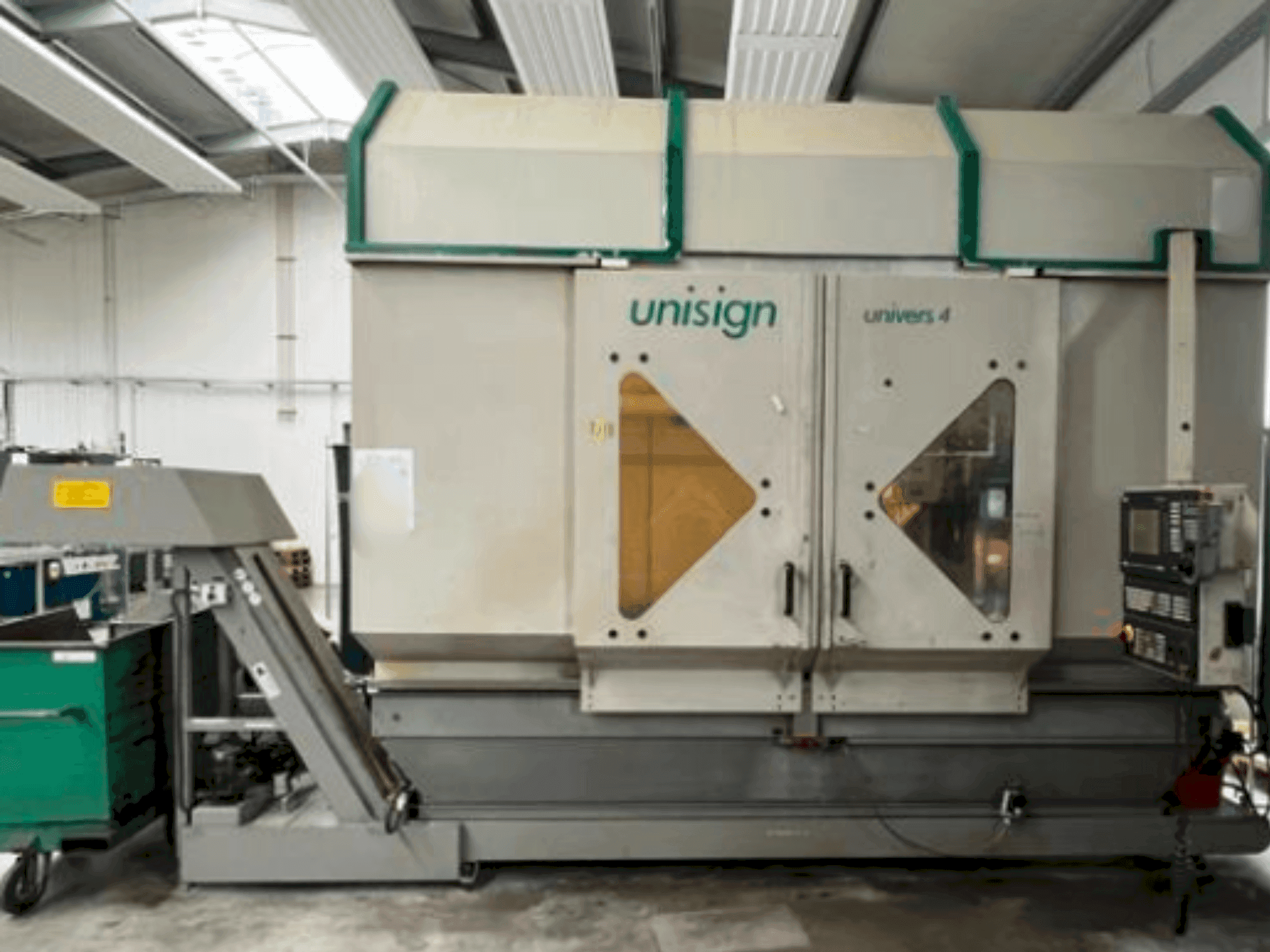 Vooraanzicht van Unisign Univers 4 machine