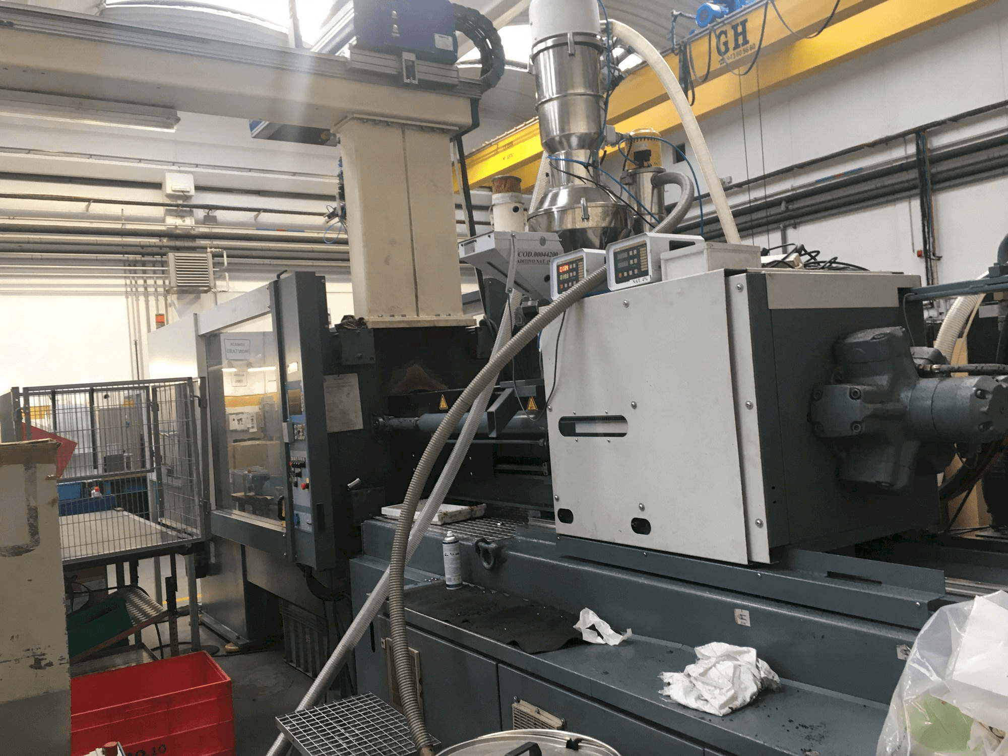 Vooraanzicht van Battenfeld BA 3500/1900 BK machine