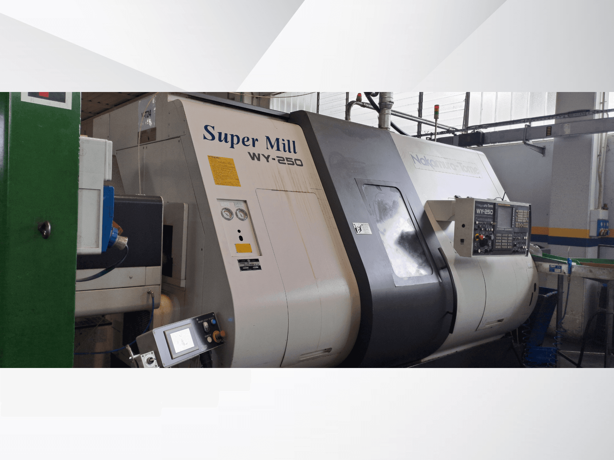 NAKAMURA-TOME WY 250 horizontale draaimachine, vooraanzicht, bedieningspaneel en machineonderdelen.
