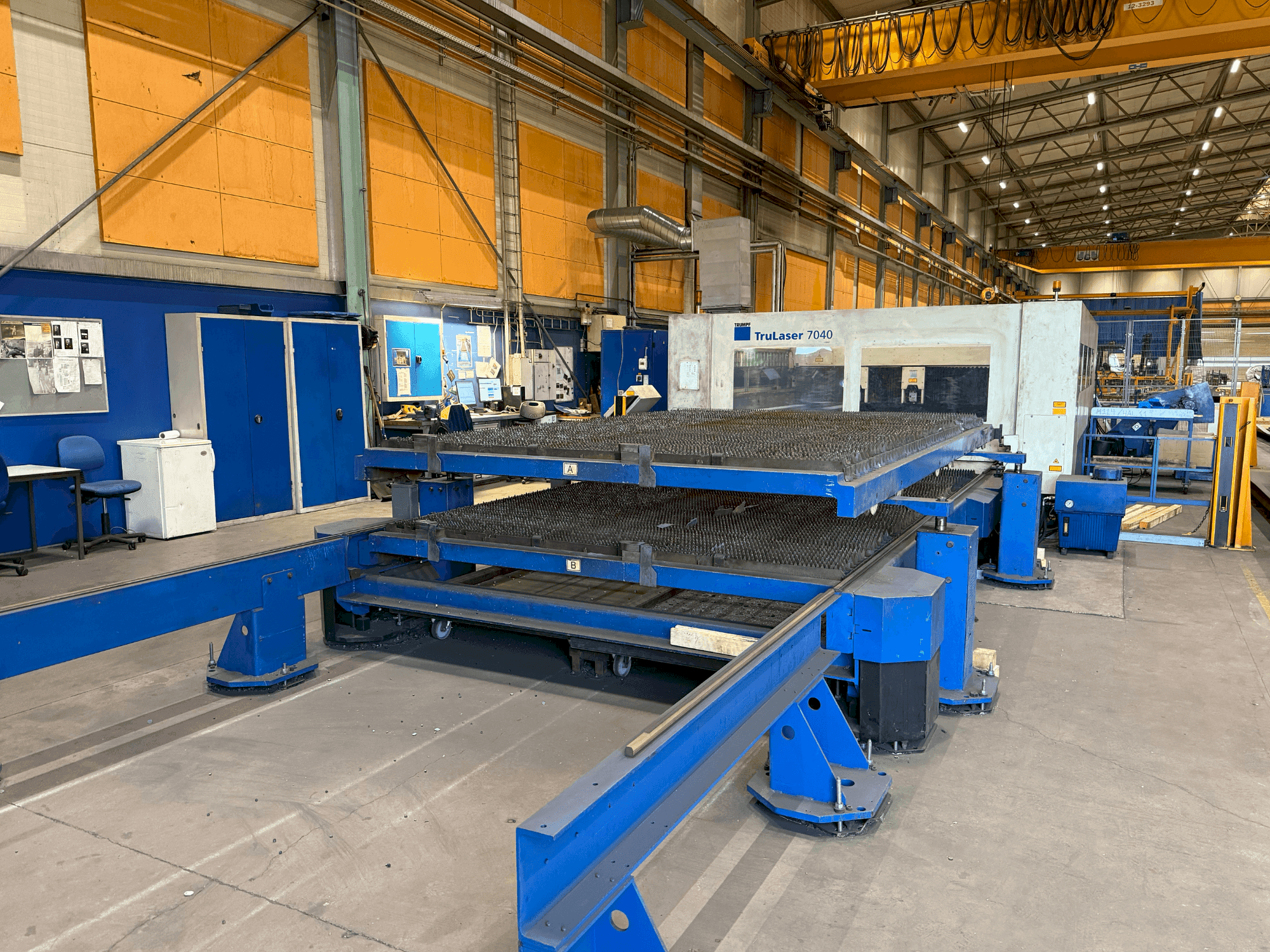 Vooraanzicht van TRUMPF Trulaser 7040 machine