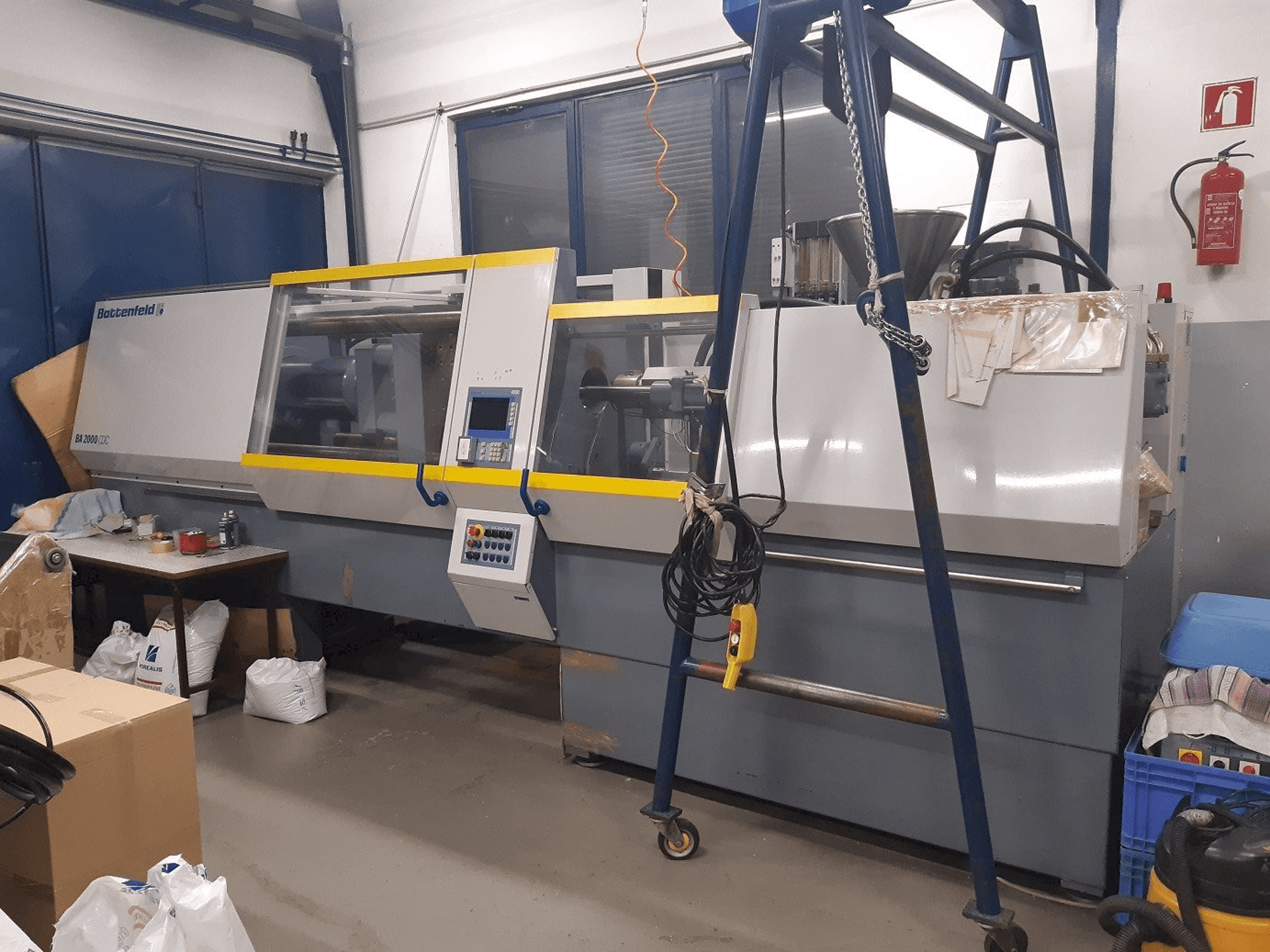 Vooraanzicht van Battenfeld BA 2000/1000 CDC machine